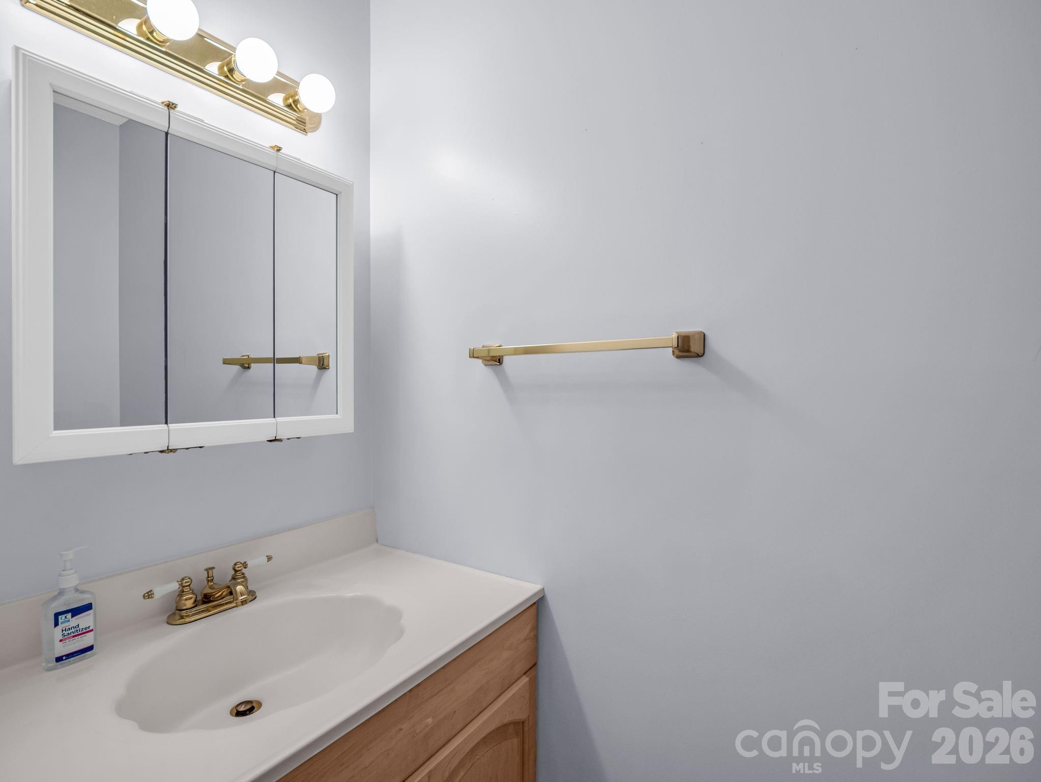 Toms Creek - Residential