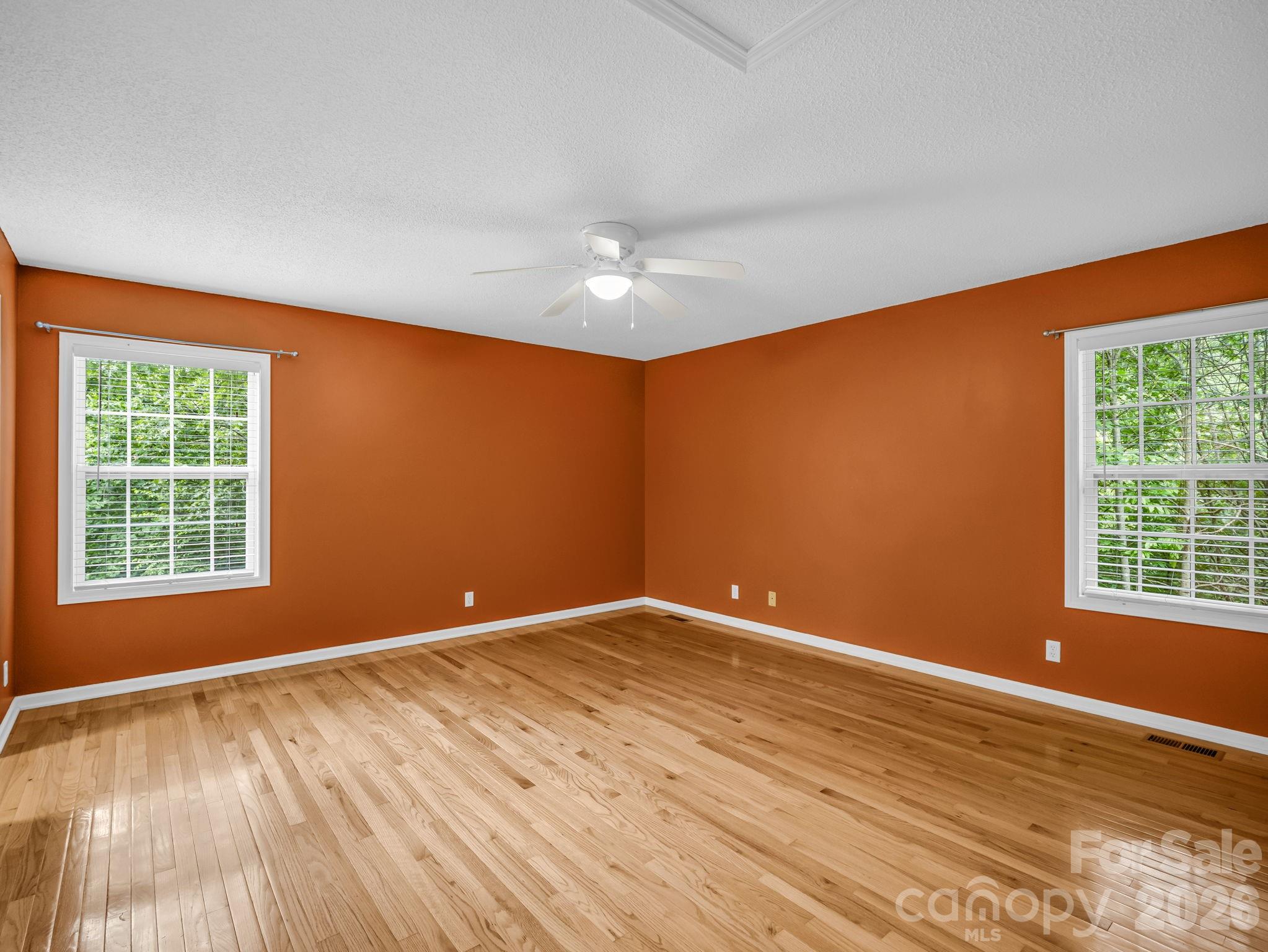 Toms Creek - Residential