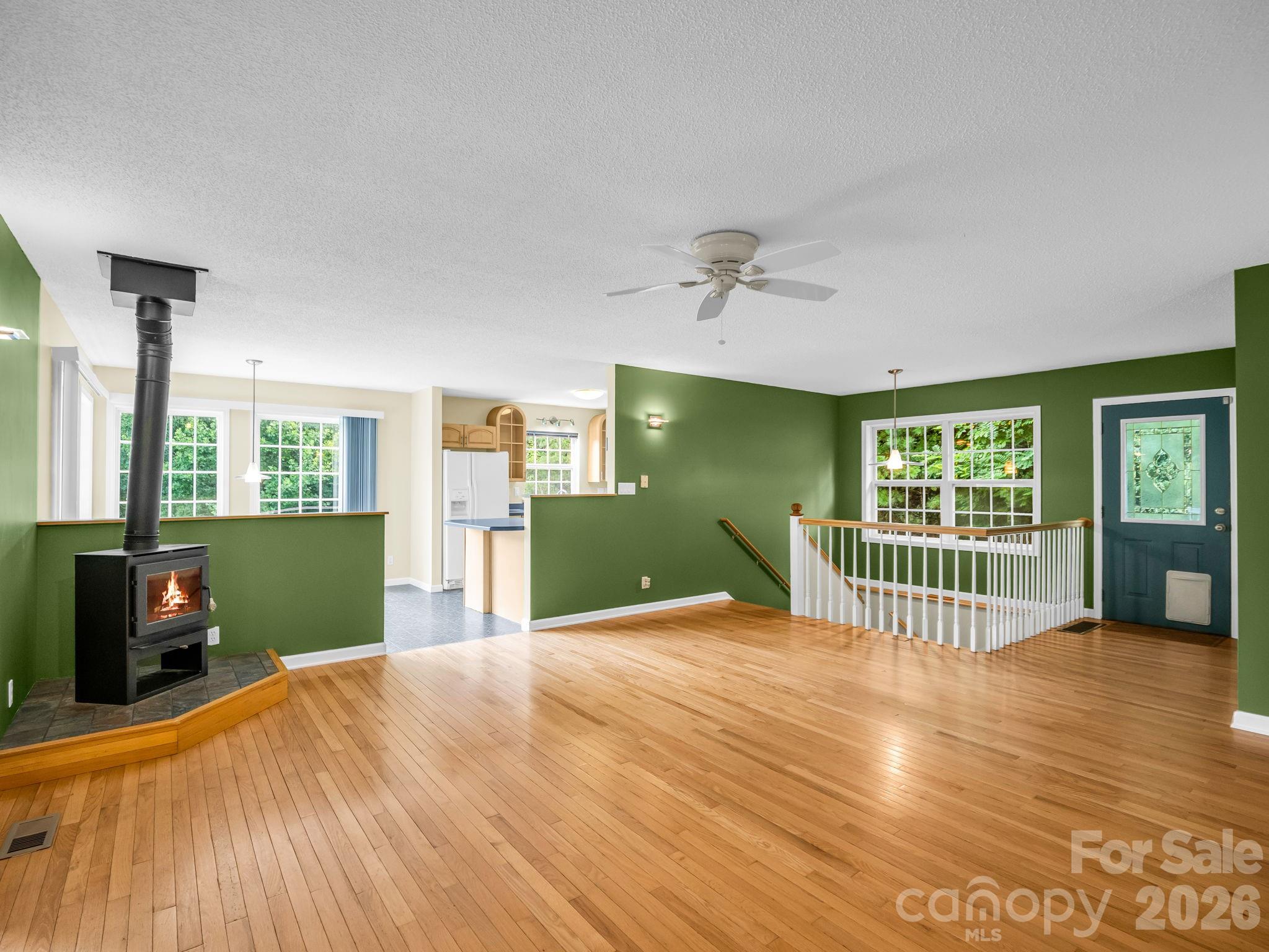 Toms Creek - Residential