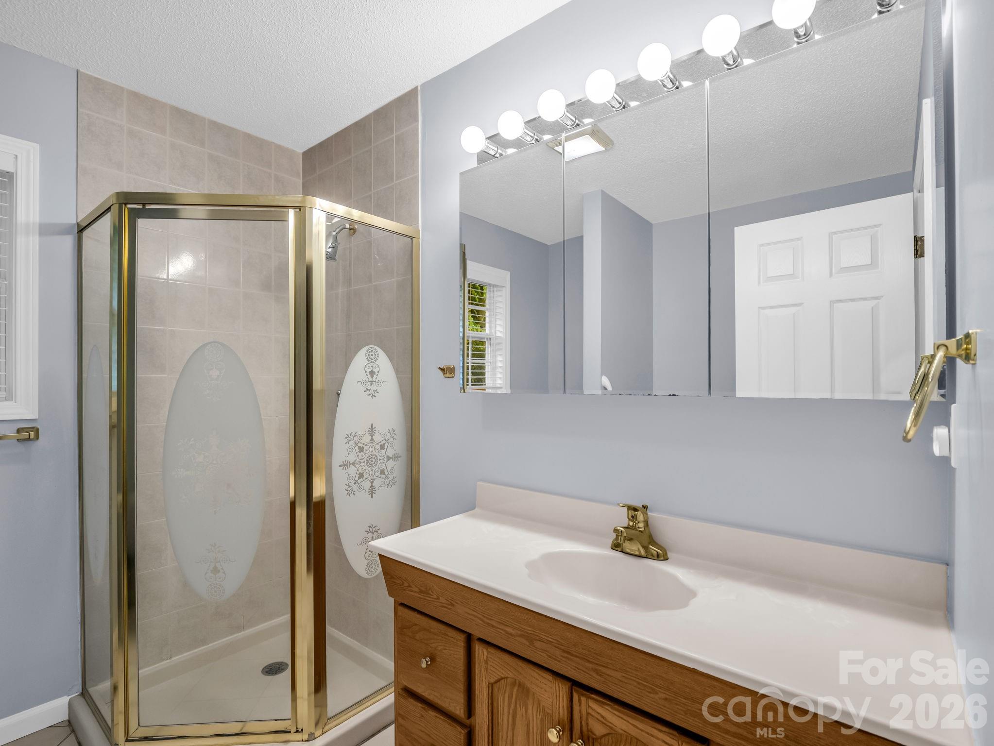 Toms Creek - Residential