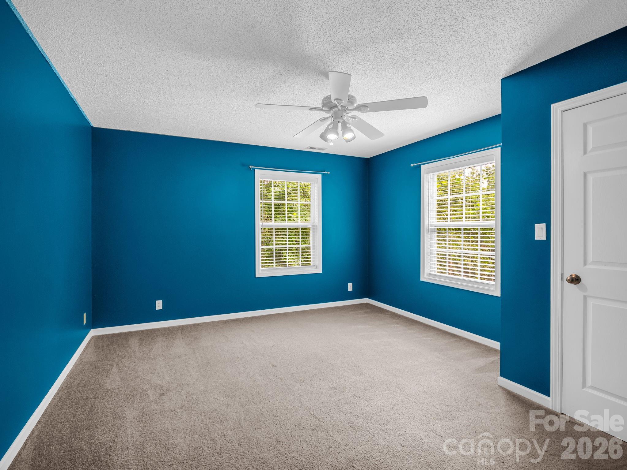 Toms Creek - Residential