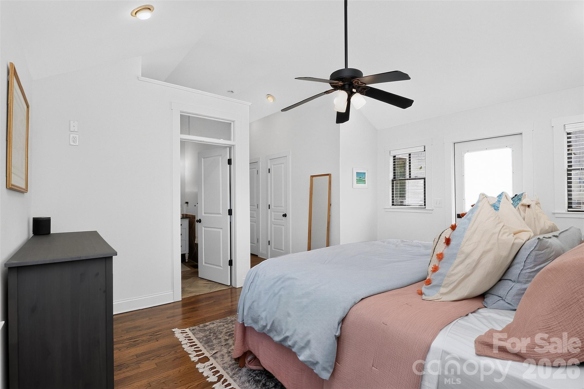 Villa Heights - Residential
