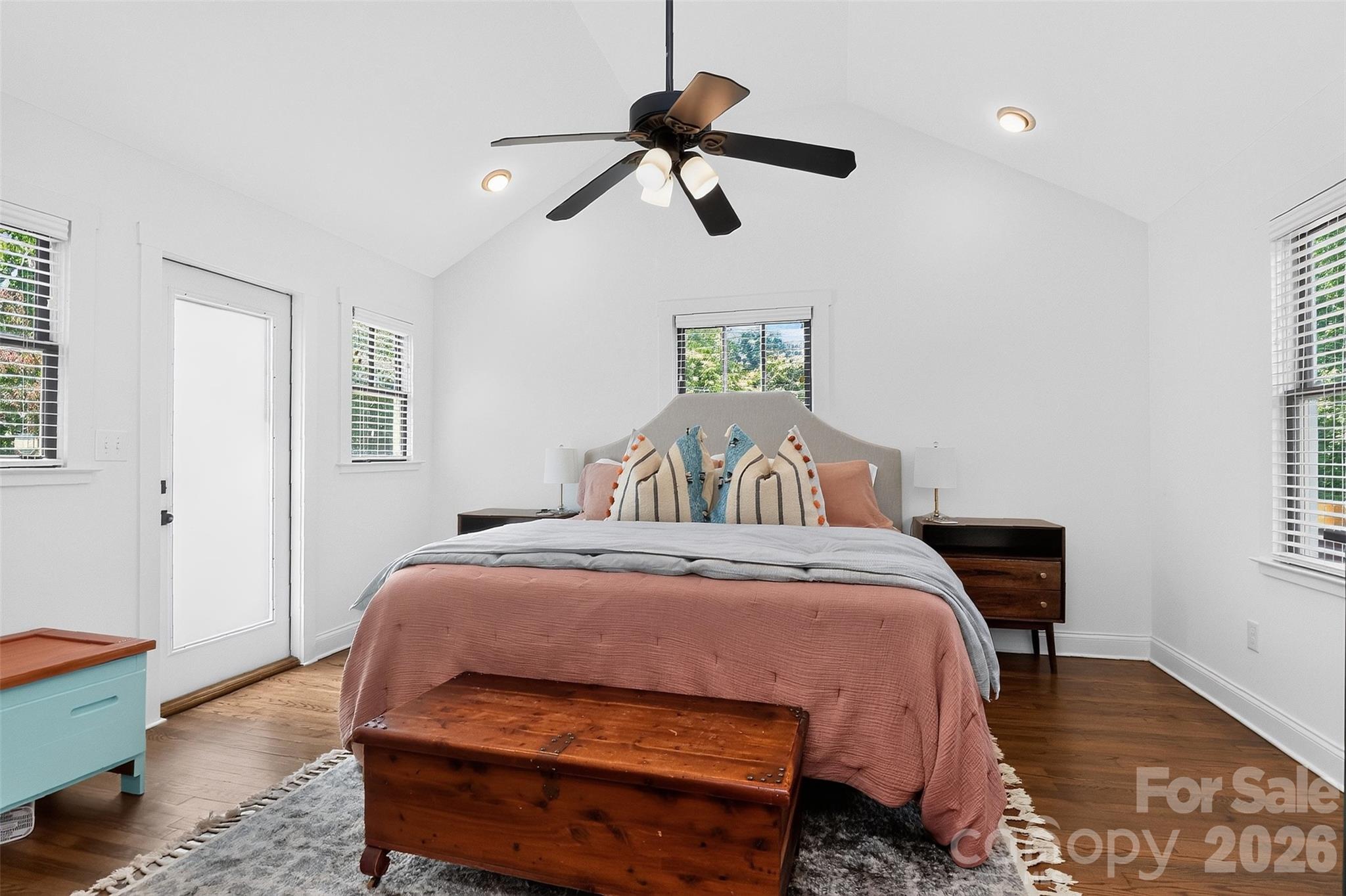 Villa Heights - Residential