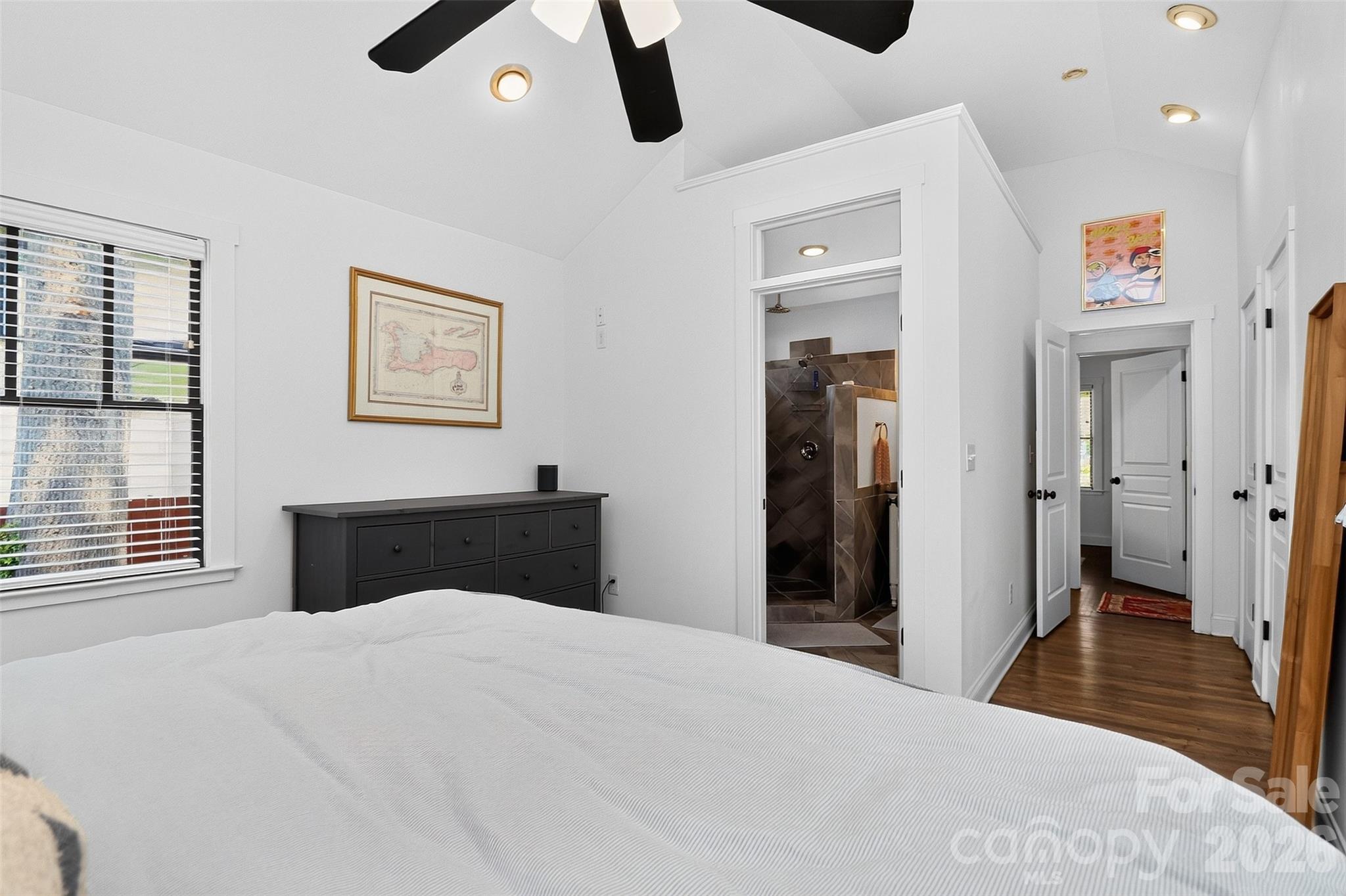 Villa Heights - Residential