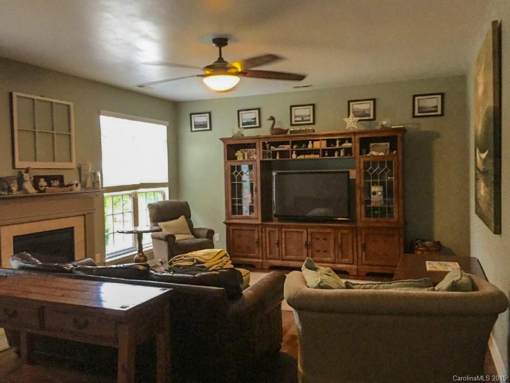 Lynnwood Farms - Residential