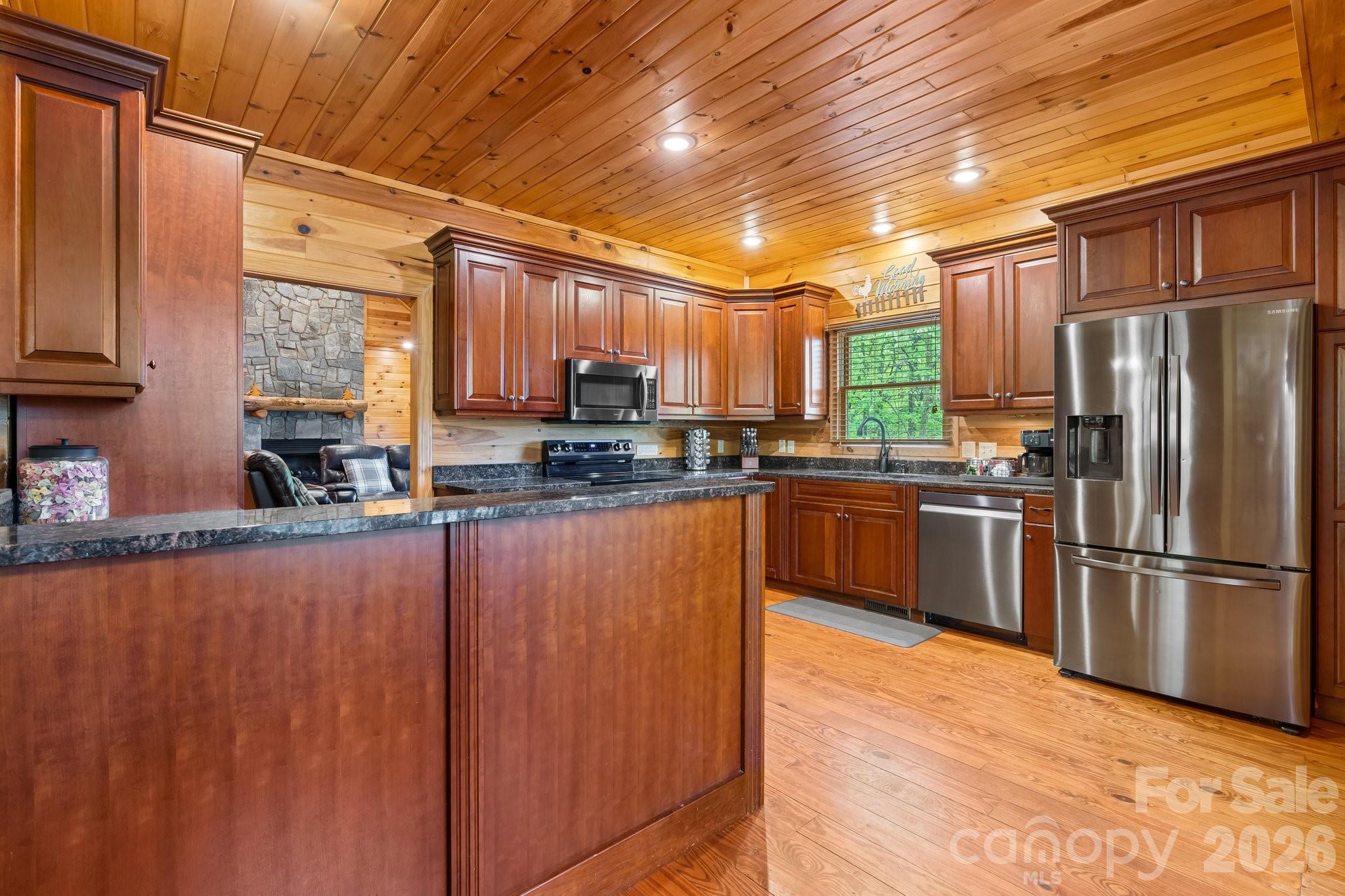 Grants Mountain - Residential