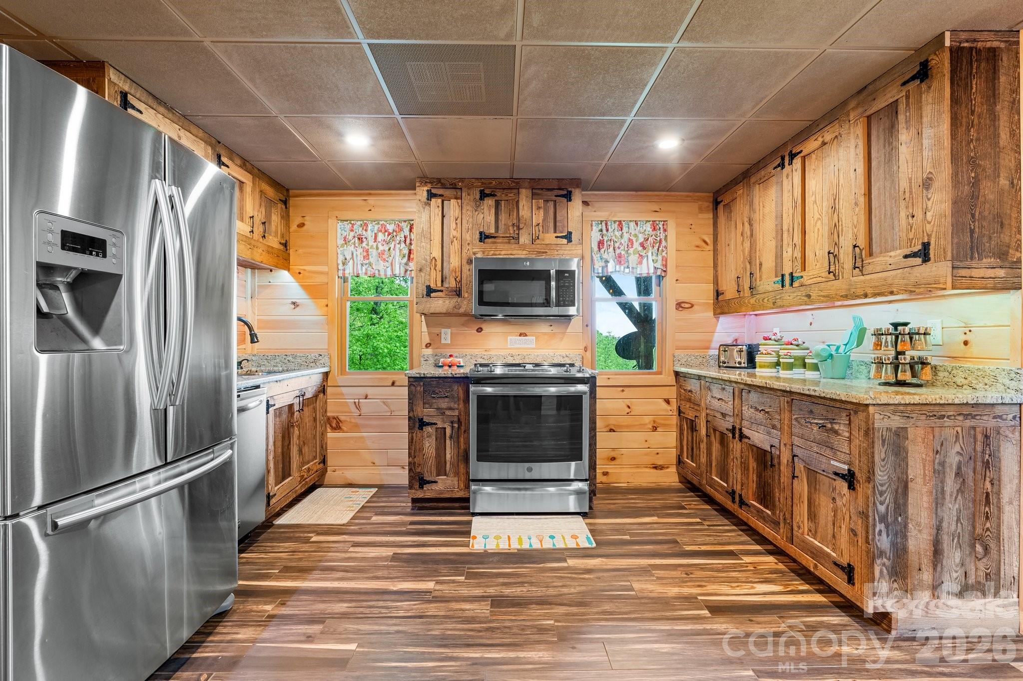 Grants Mountain - Residential