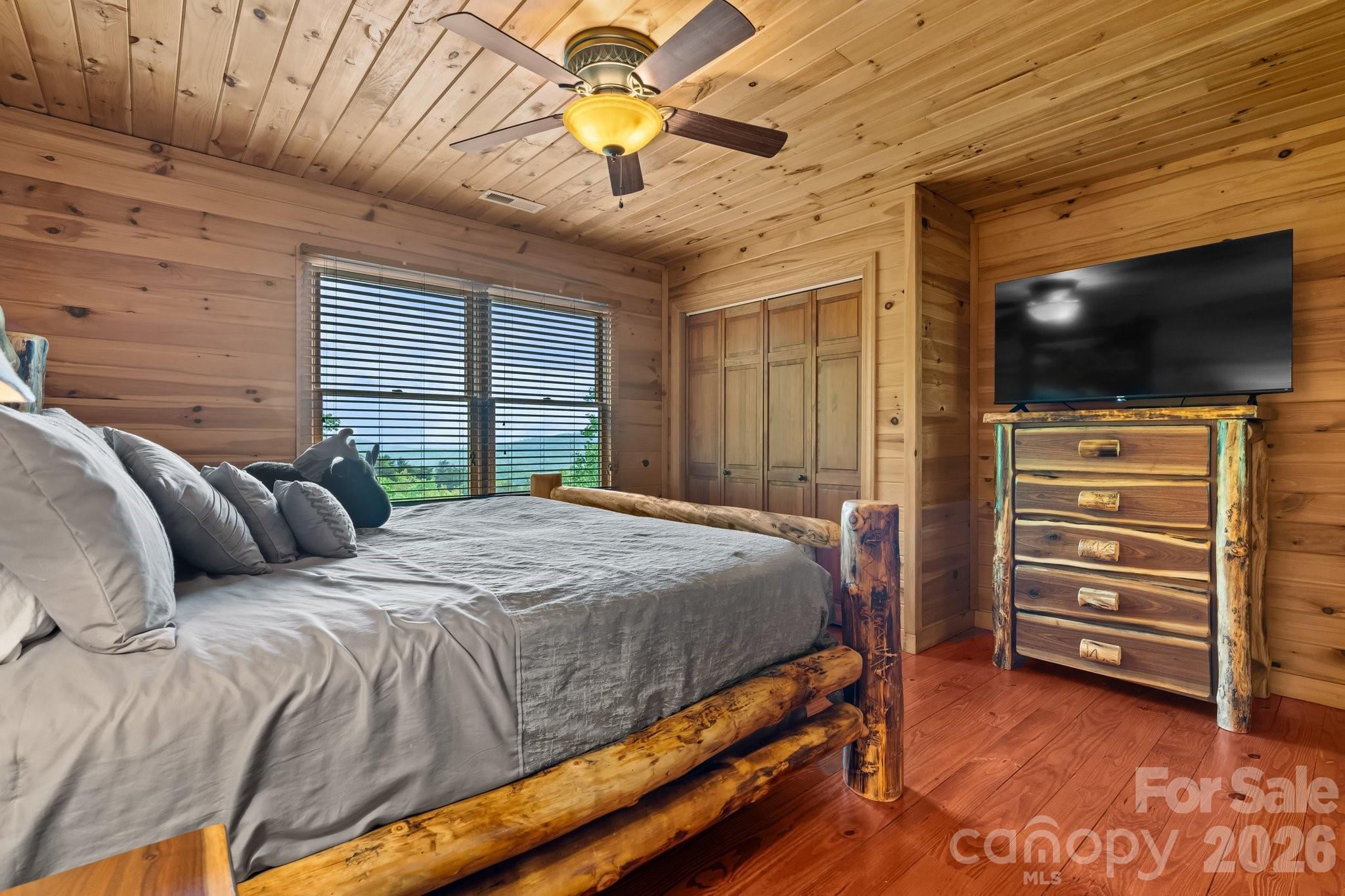 Grants Mountain - Residential