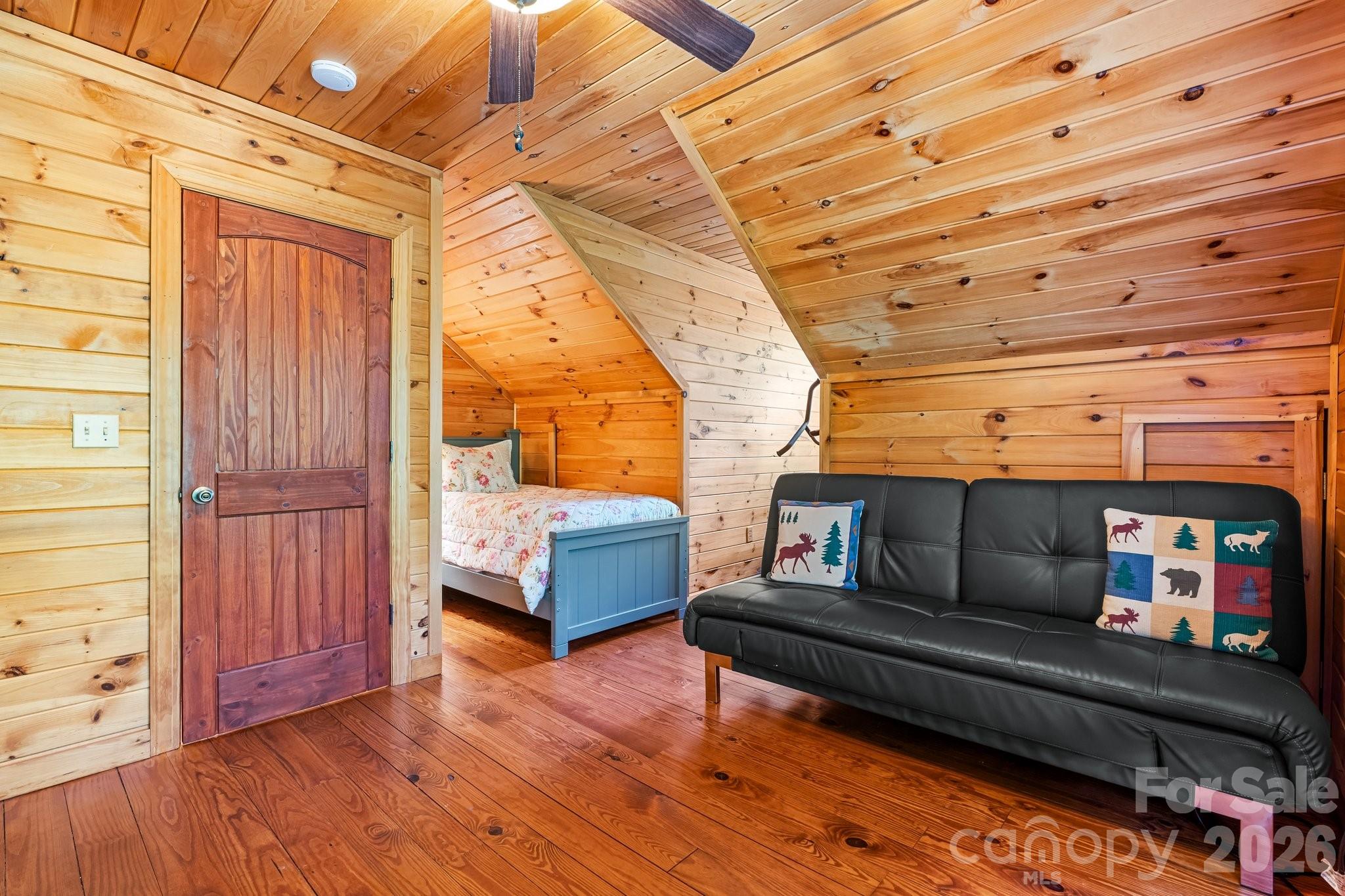 Grants Mountain - Residential
