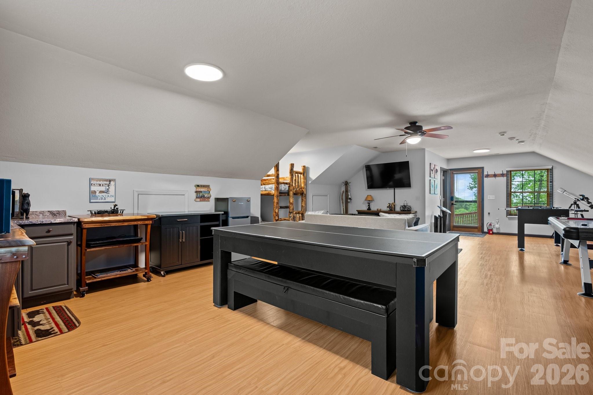 Grants Mountain - Residential