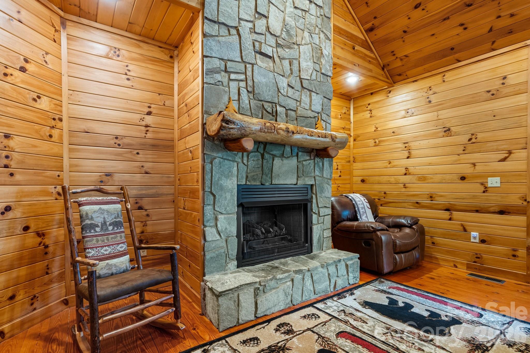 Grants Mountain - Residential