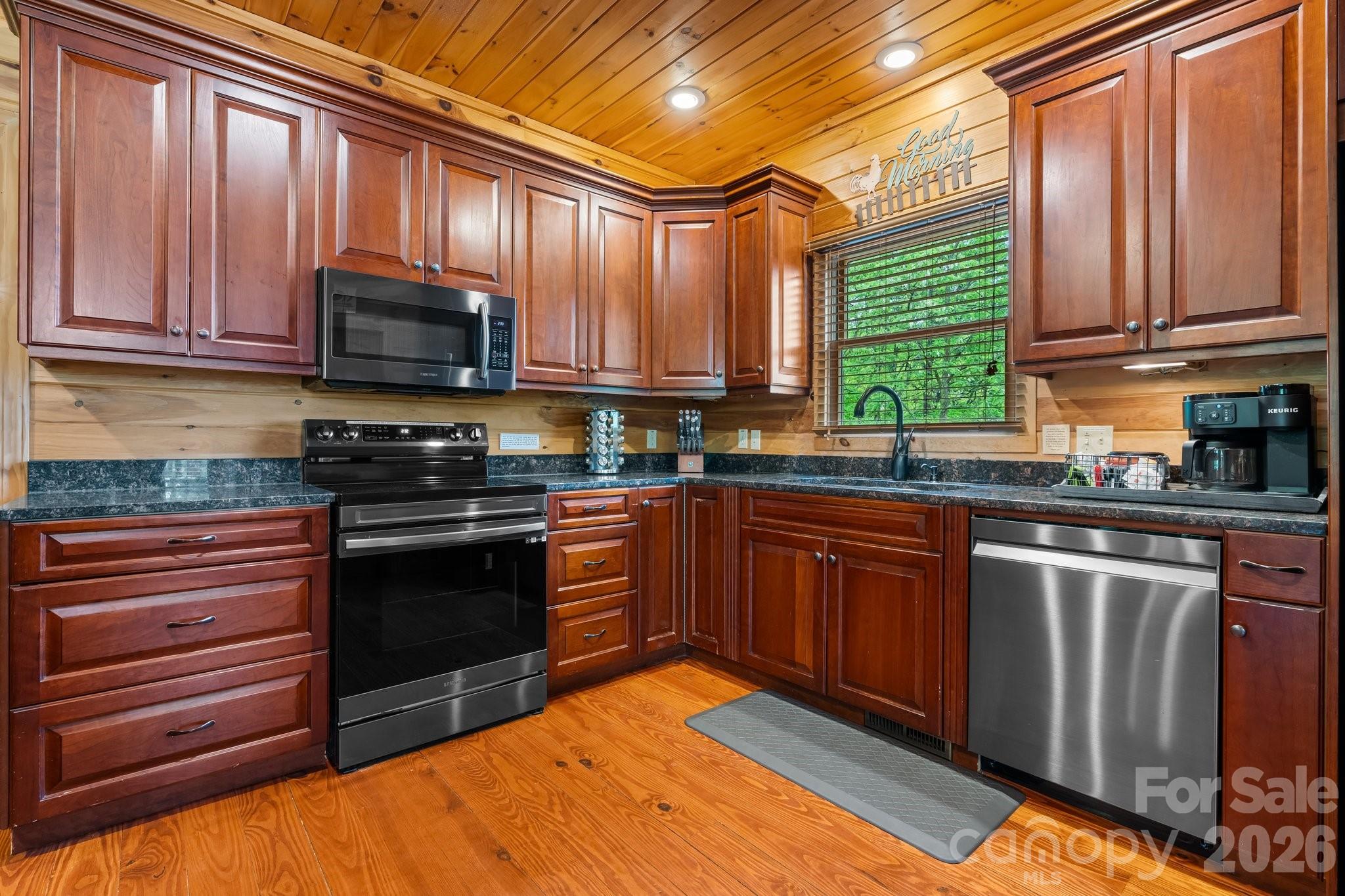 Grants Mountain - Residential