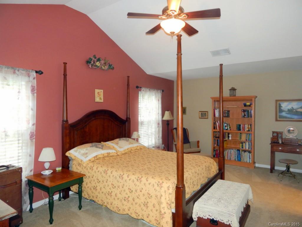 Pineview at Sherry Acres - Residential