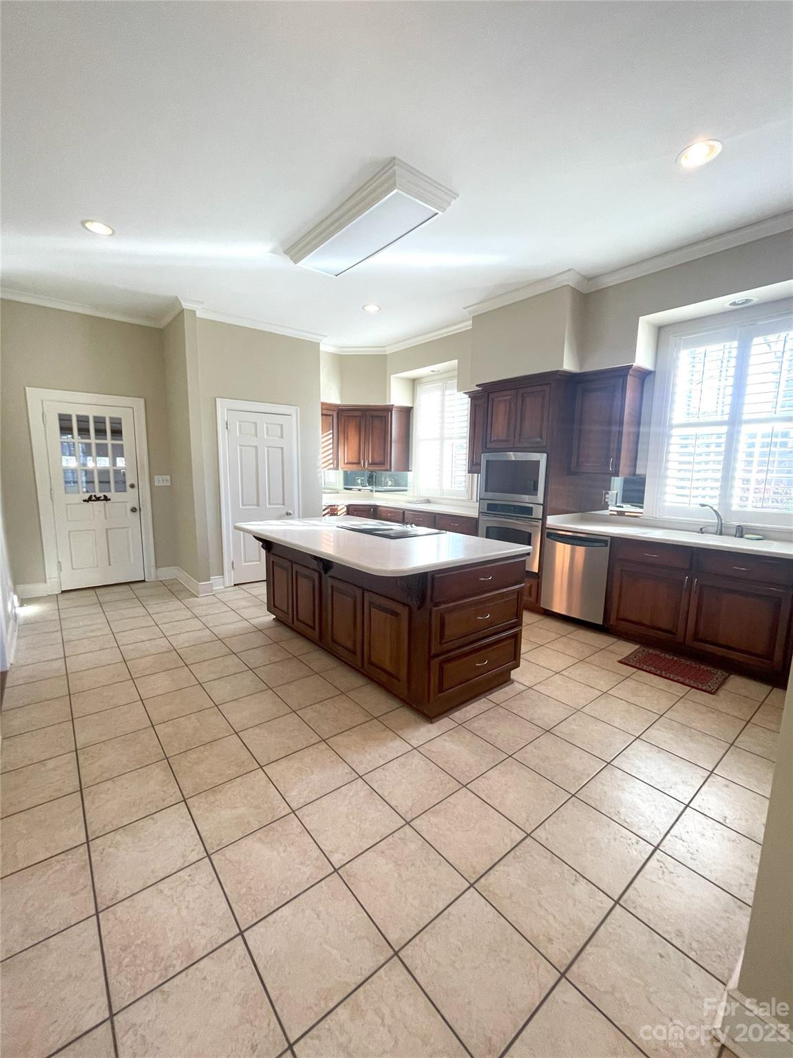 Forest Hill - Residential
