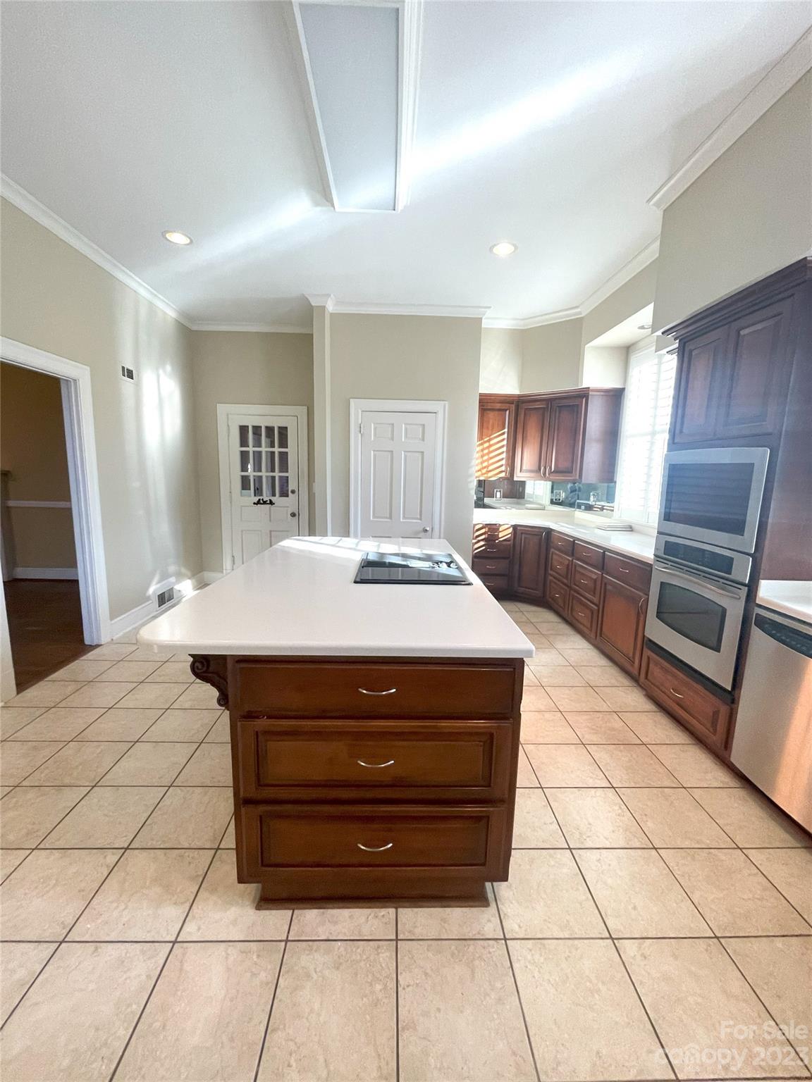 Forest Hill - Residential