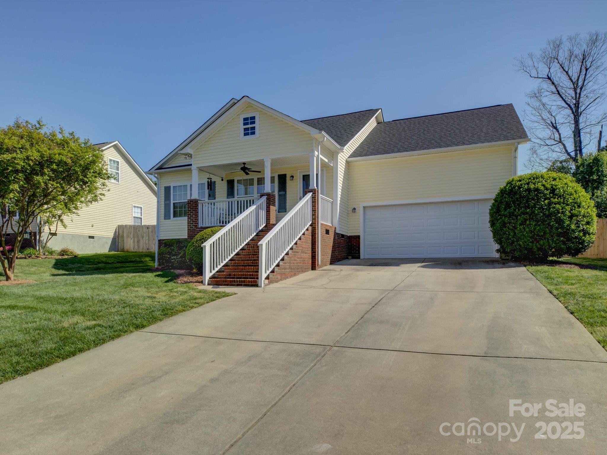 Hallmark Glen - Residential