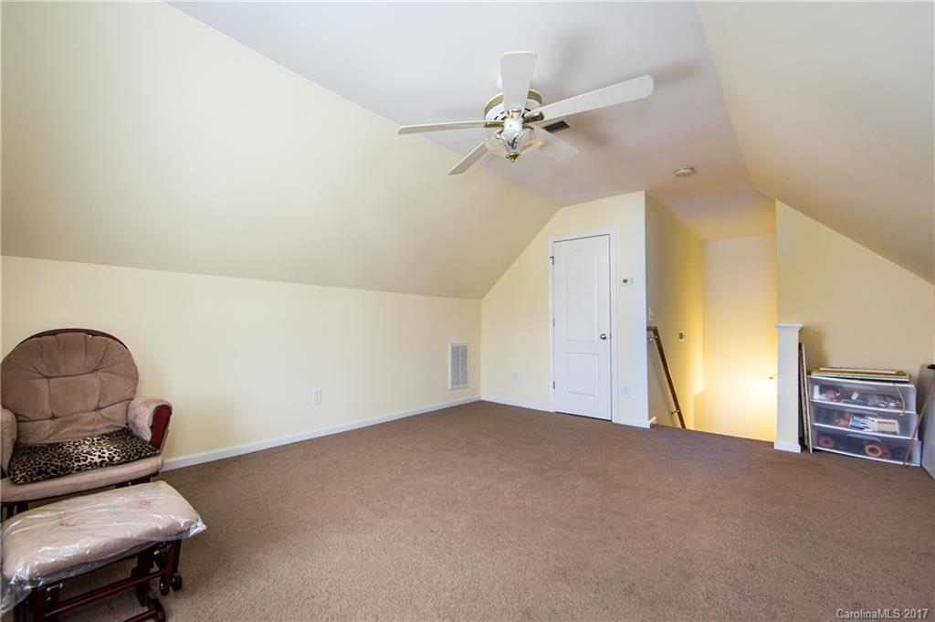 Waterlyn - Residential