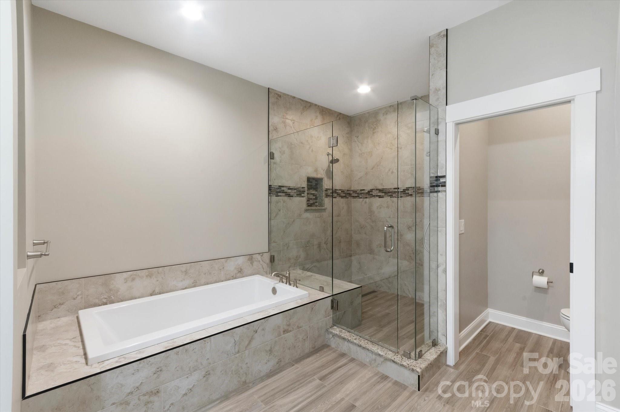 Straus Park - Residential