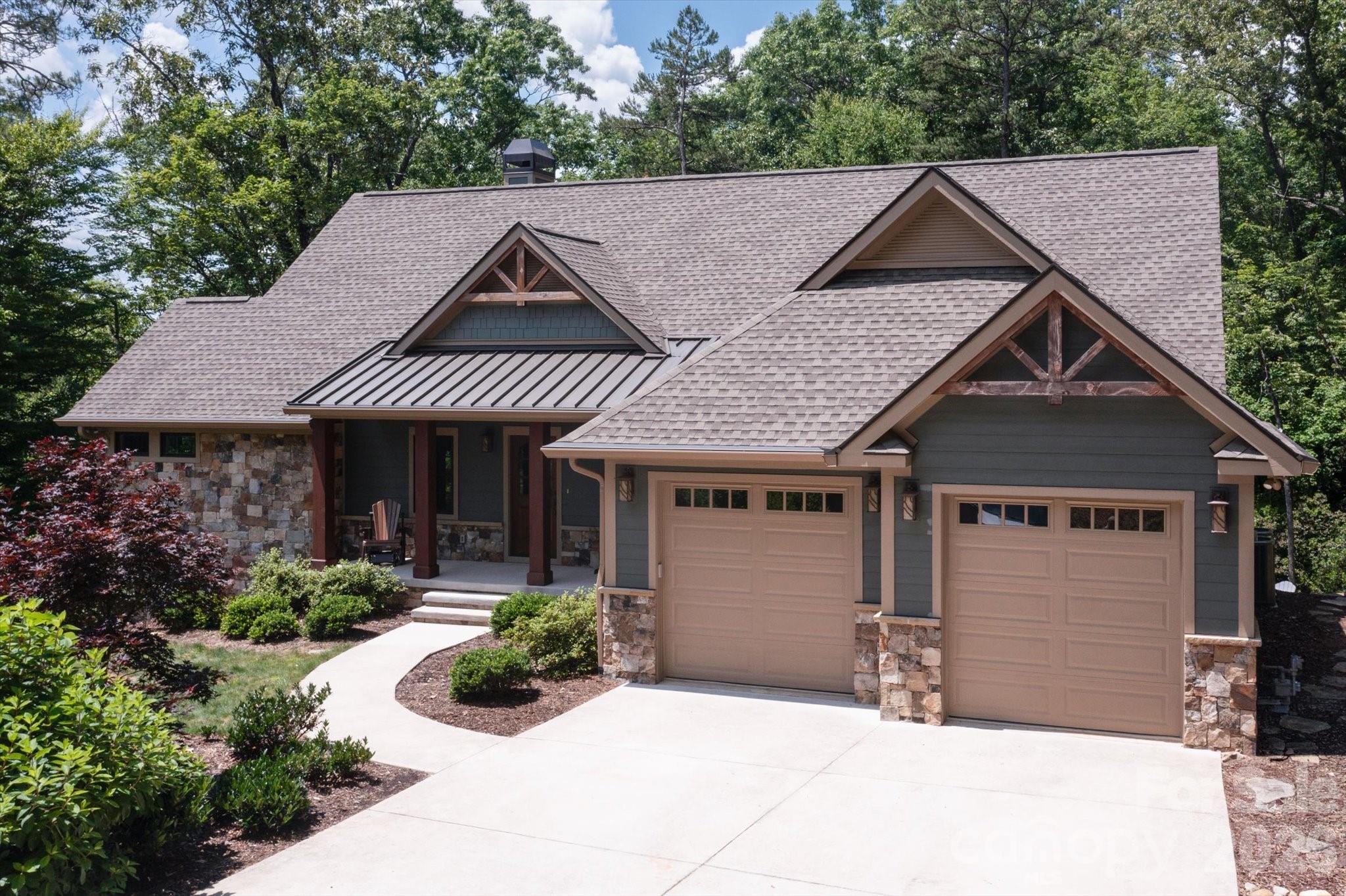 Straus Park - Residential