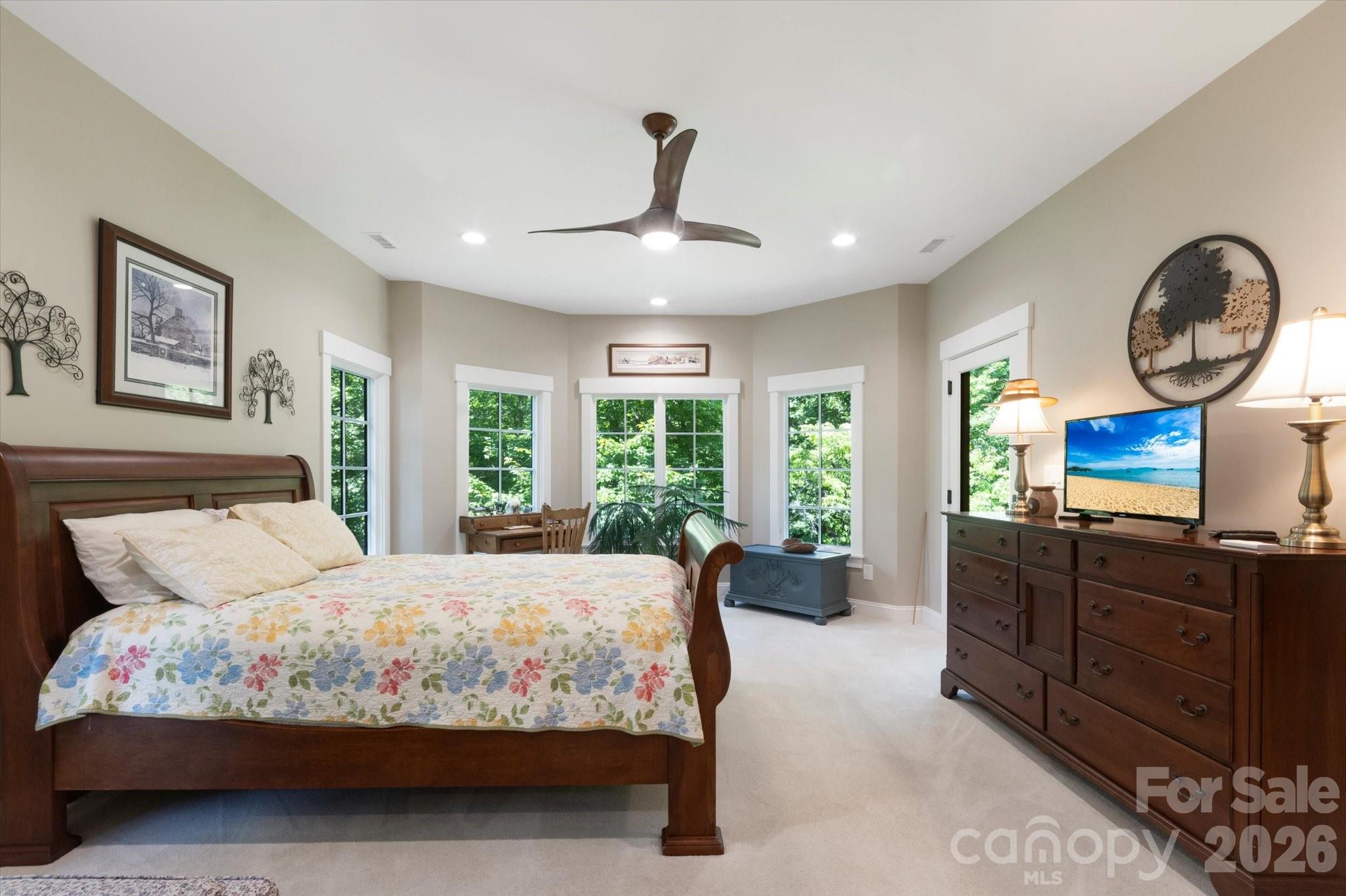 Straus Park - Residential