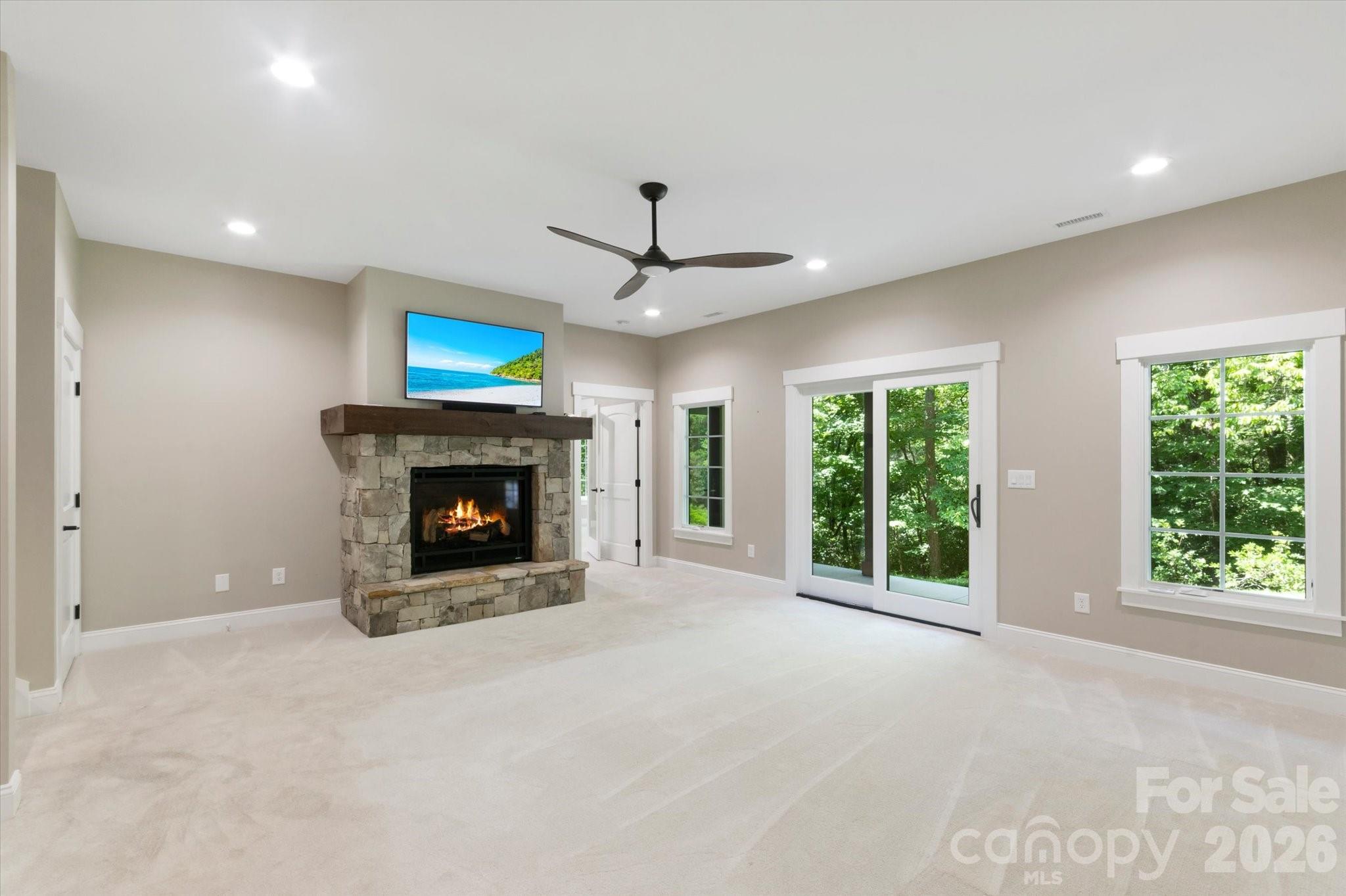 Straus Park - Residential