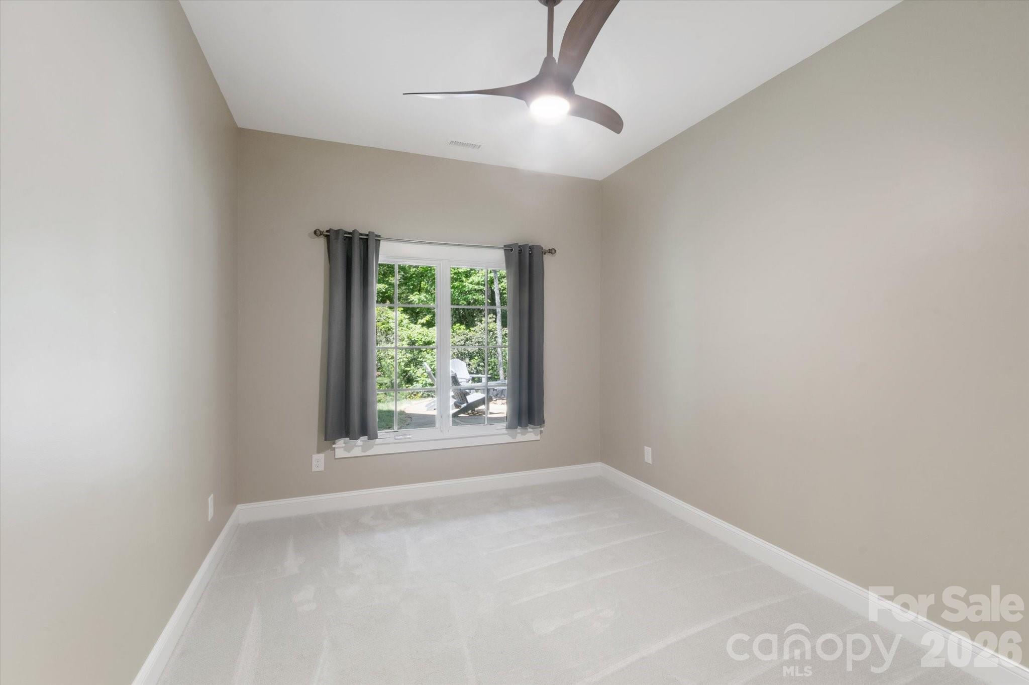 Straus Park - Residential