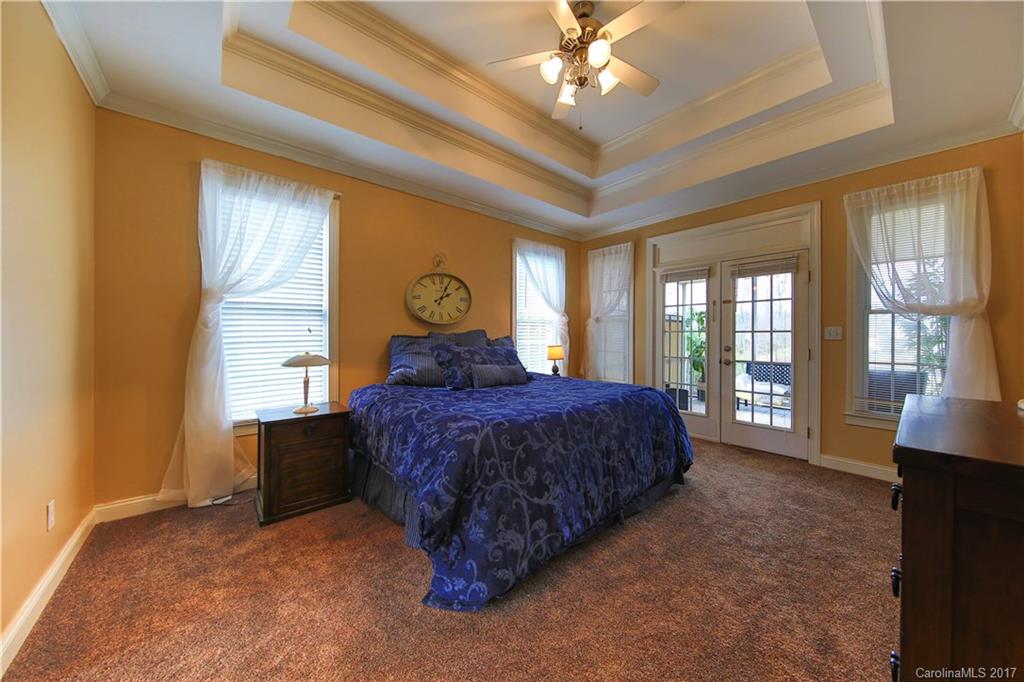 The Lakes At Derby Downs - Residential