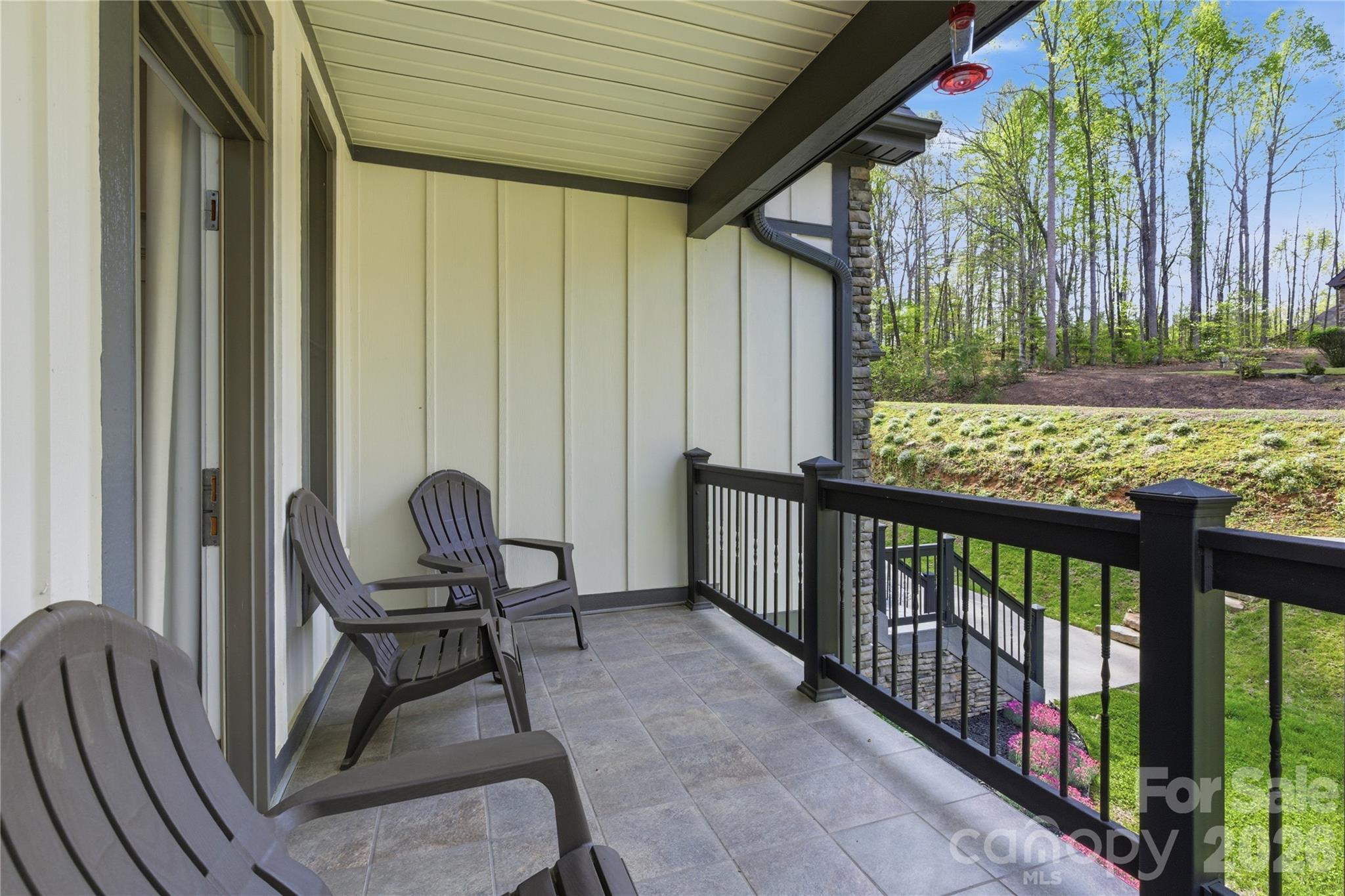 Vista at the Riverbank - Residential