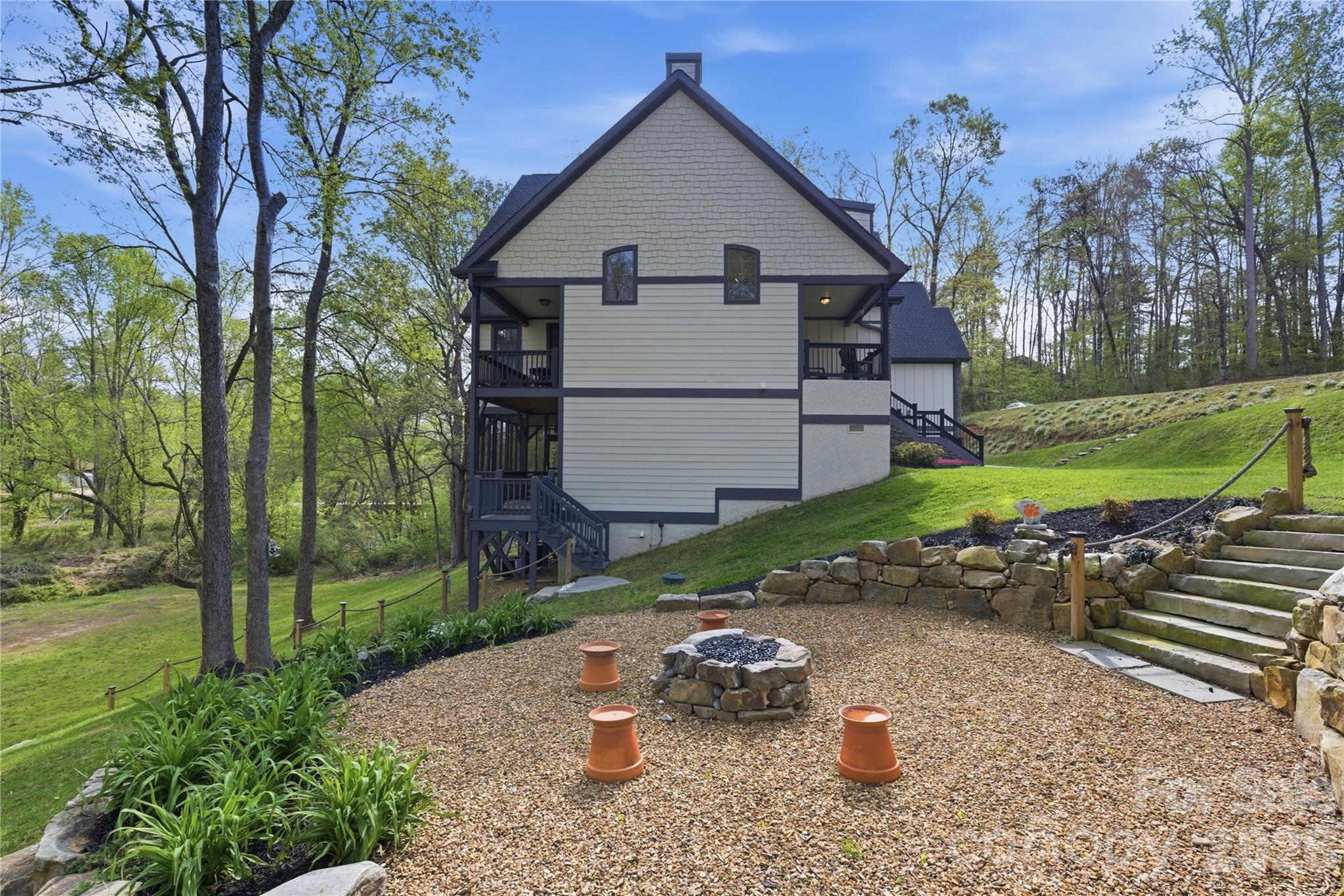 Vista at the Riverbank - Residential