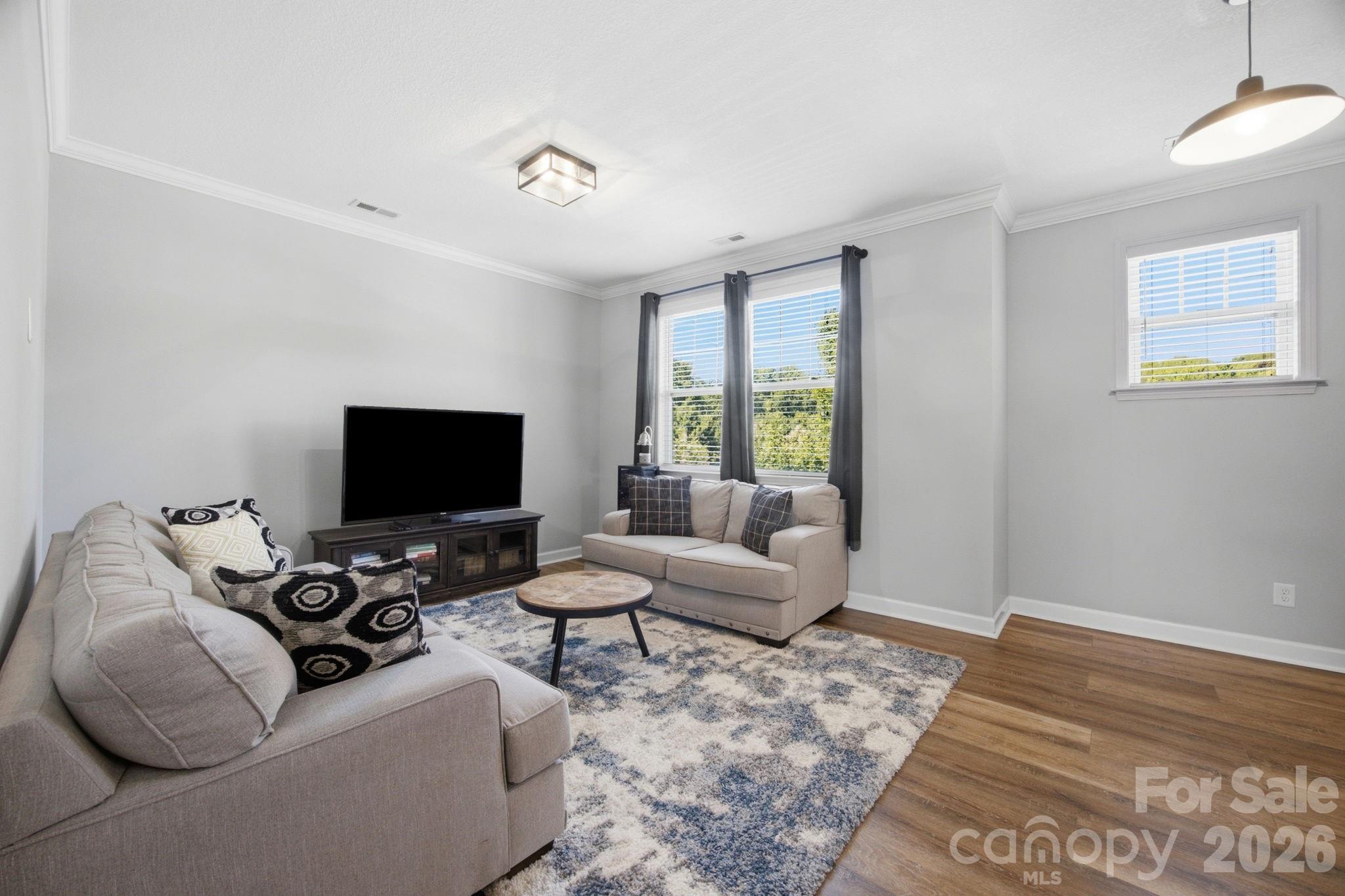 Reunion - Residential