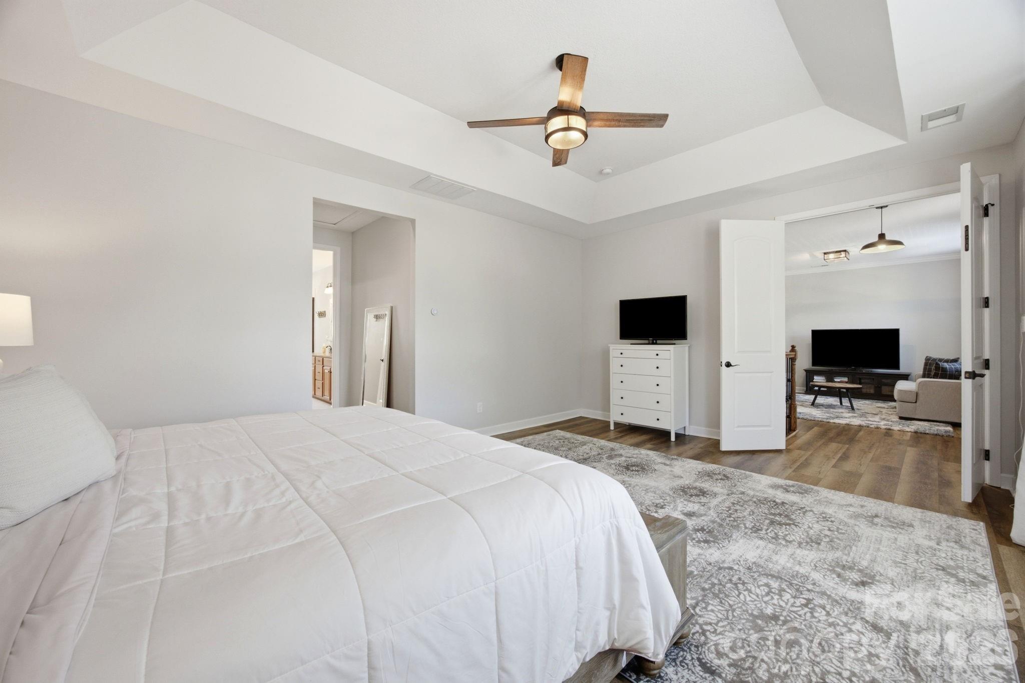 Reunion - Residential