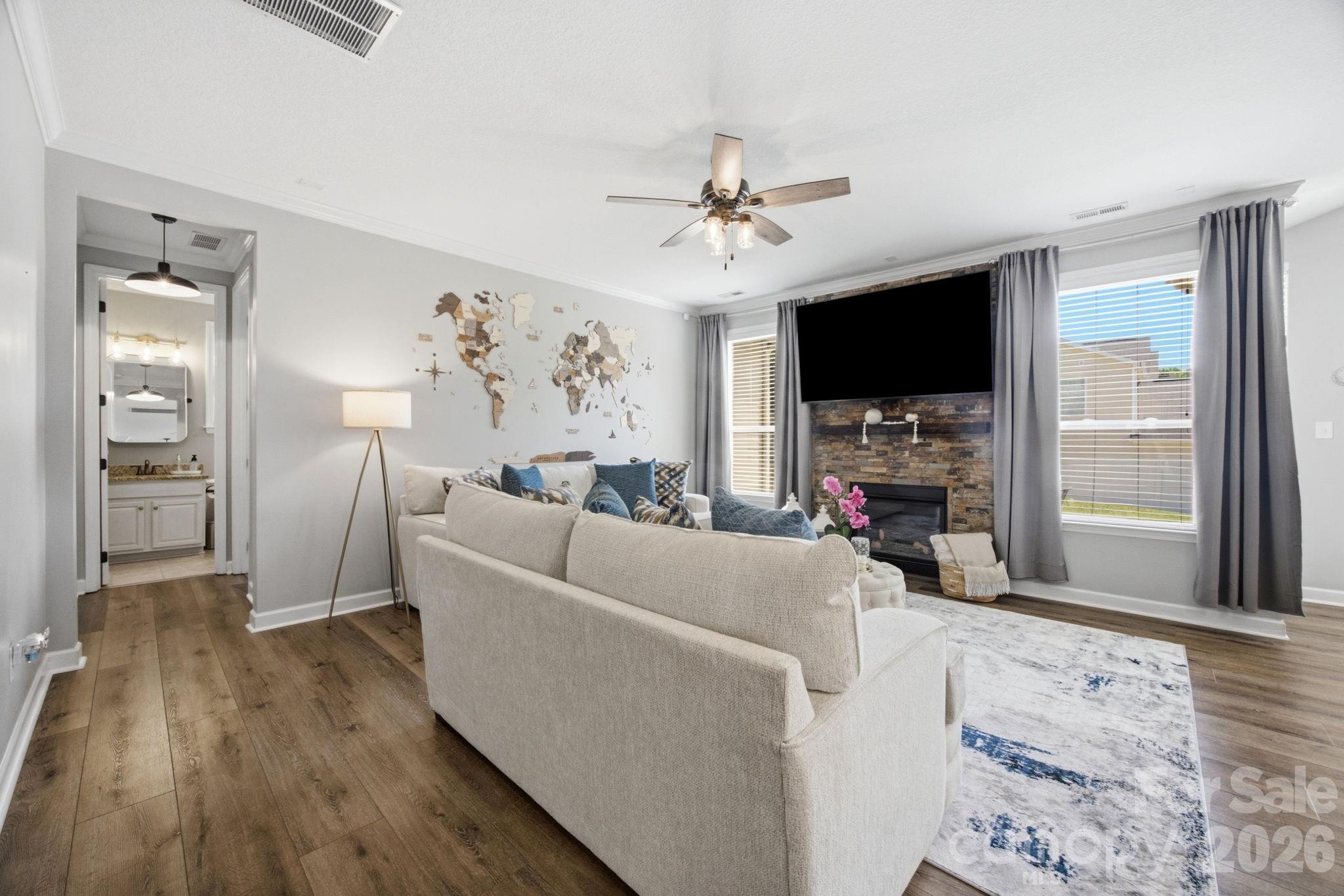 Reunion - Residential