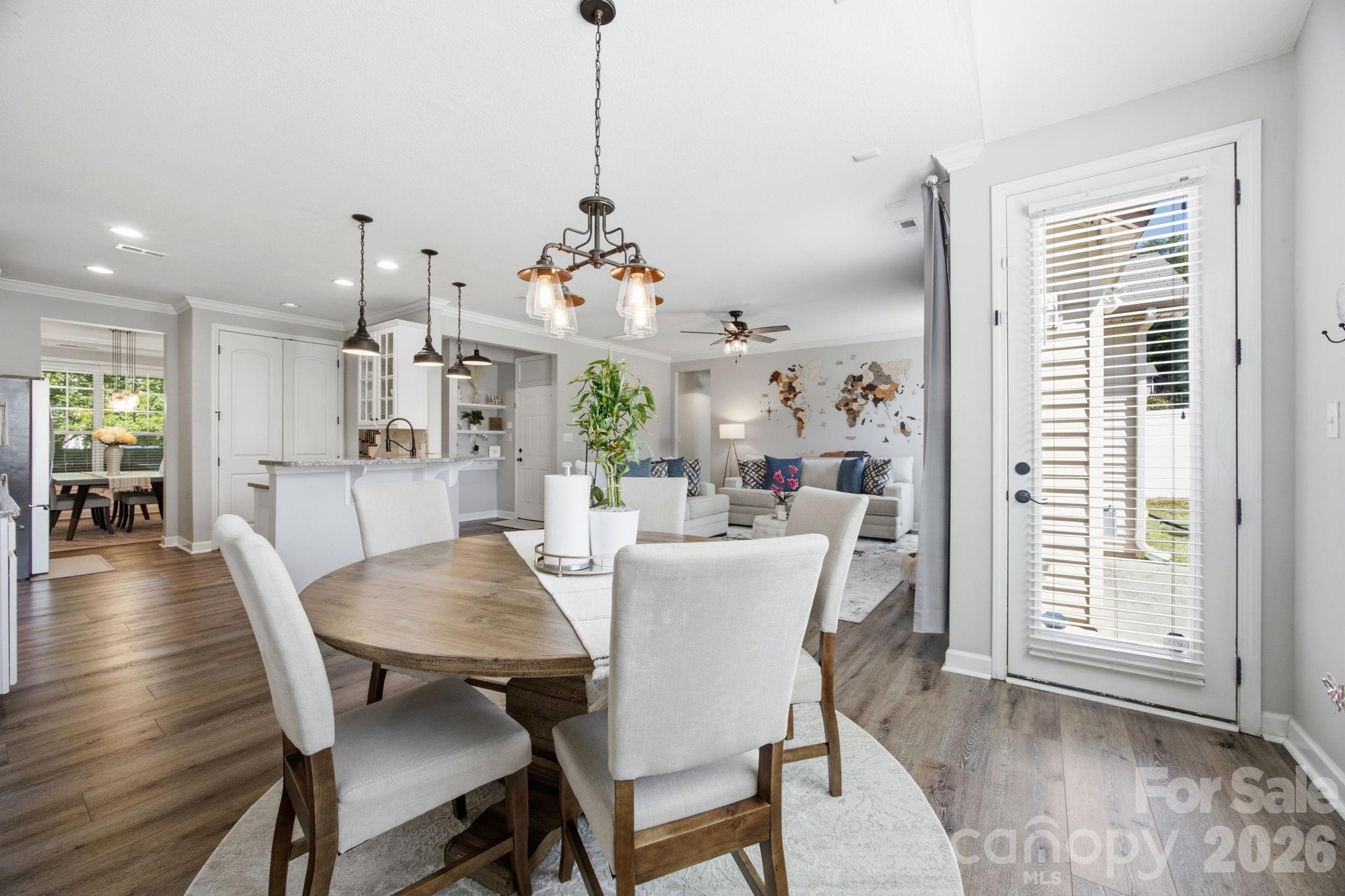 Reunion - Residential