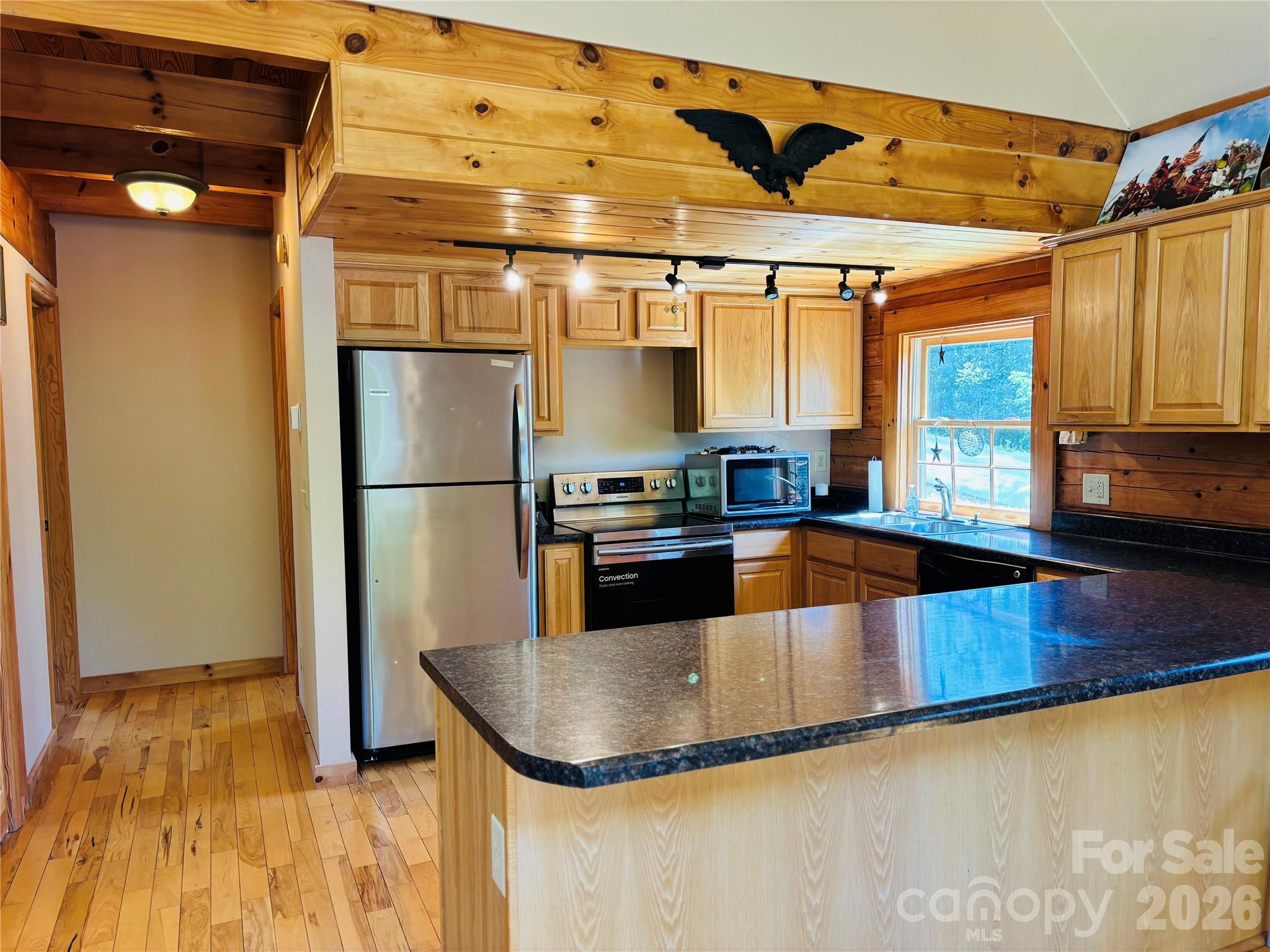 South Mountain Peaks - Residential