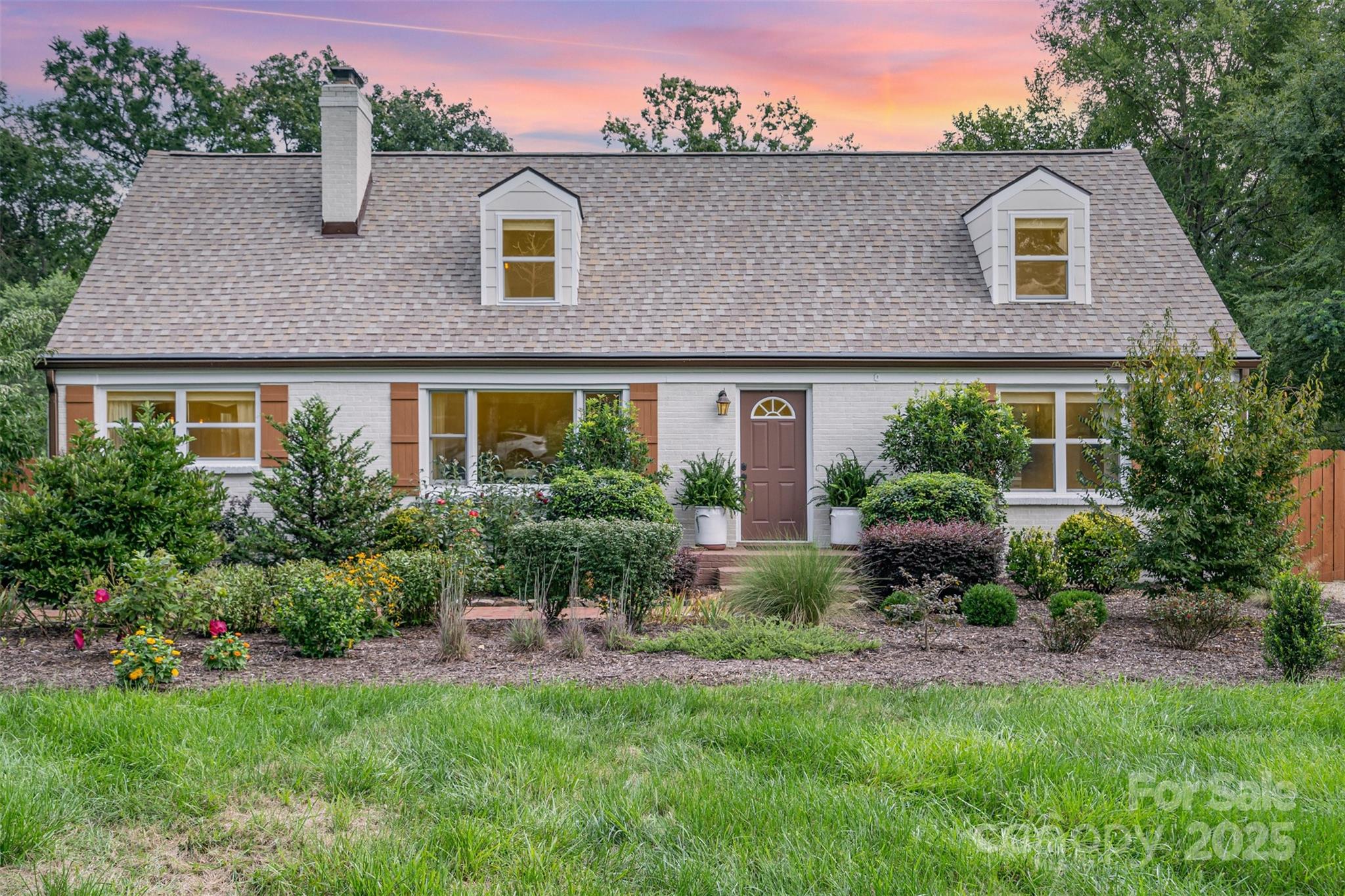 Country Club Estates - Residential