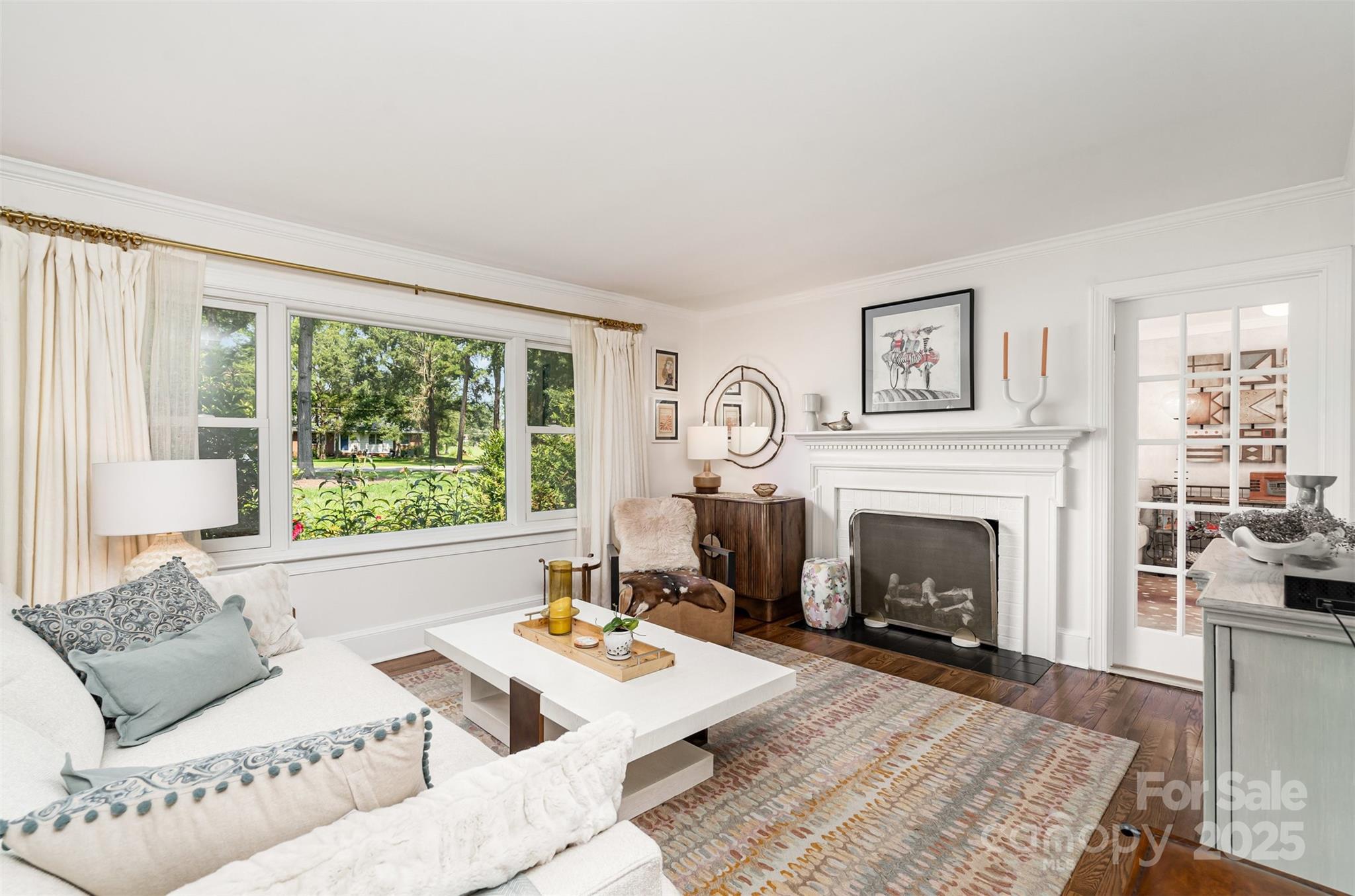 Country Club Estates - Residential
