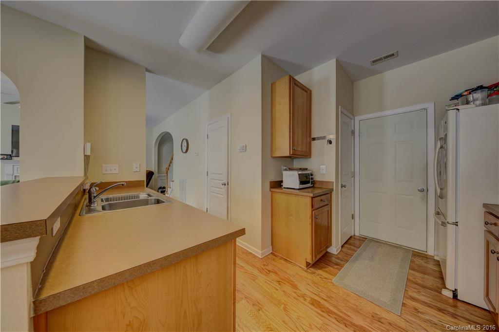 Ridge Pointe - Residential