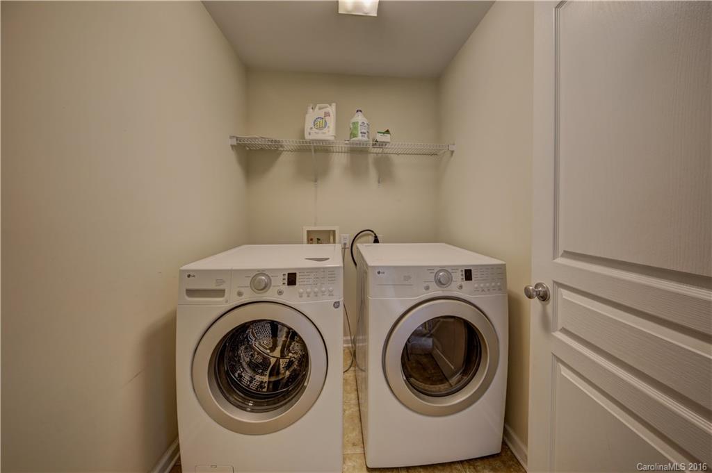 Ridge Pointe - Residential
