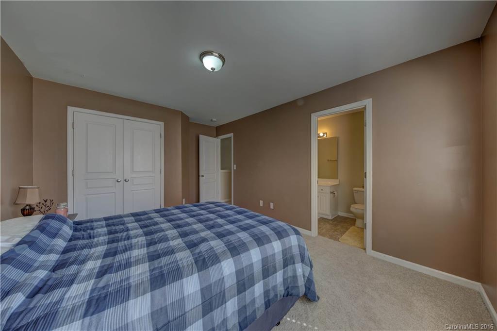 Ridge Pointe - Residential