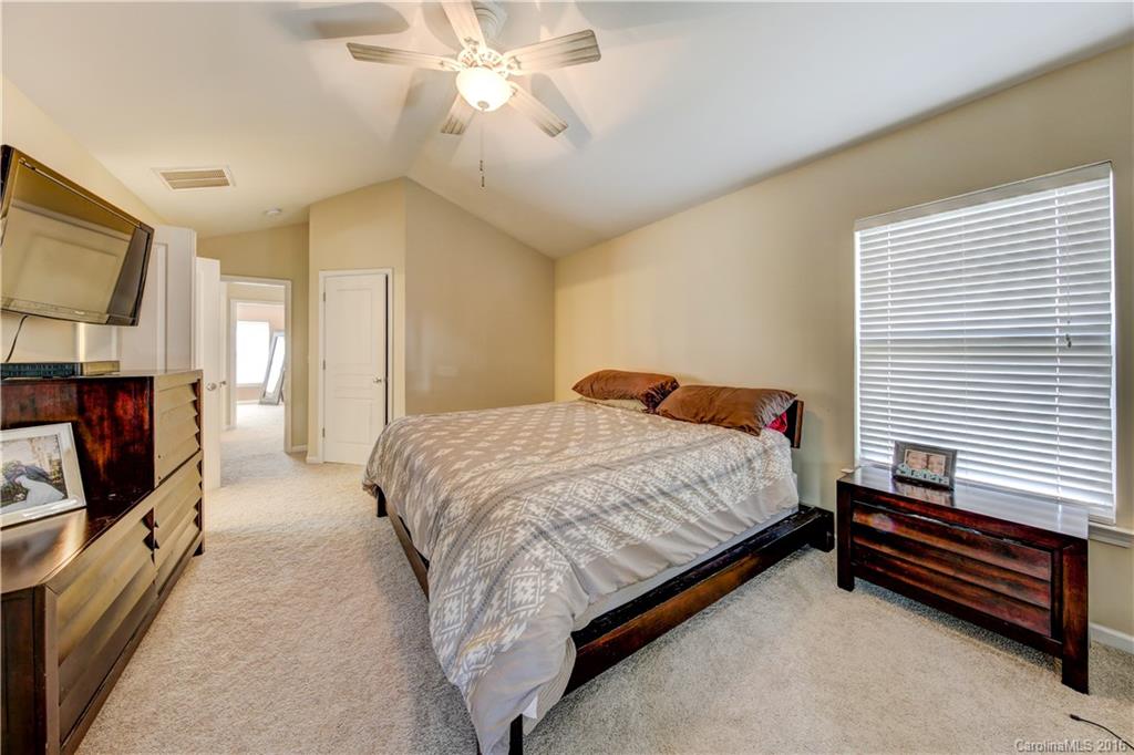 Ridge Pointe - Residential