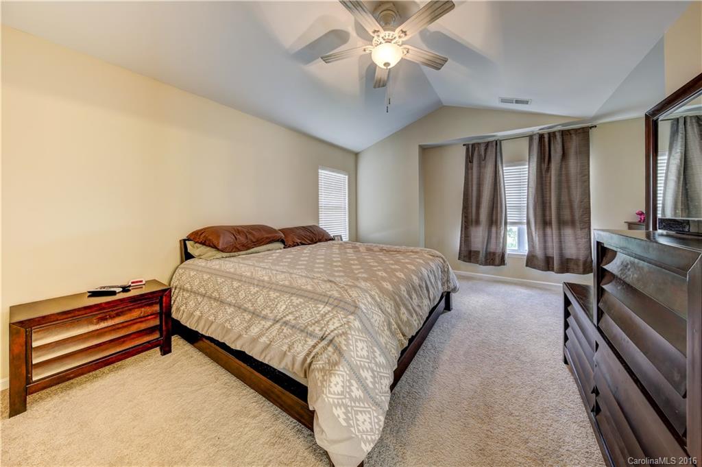 Ridge Pointe - Residential