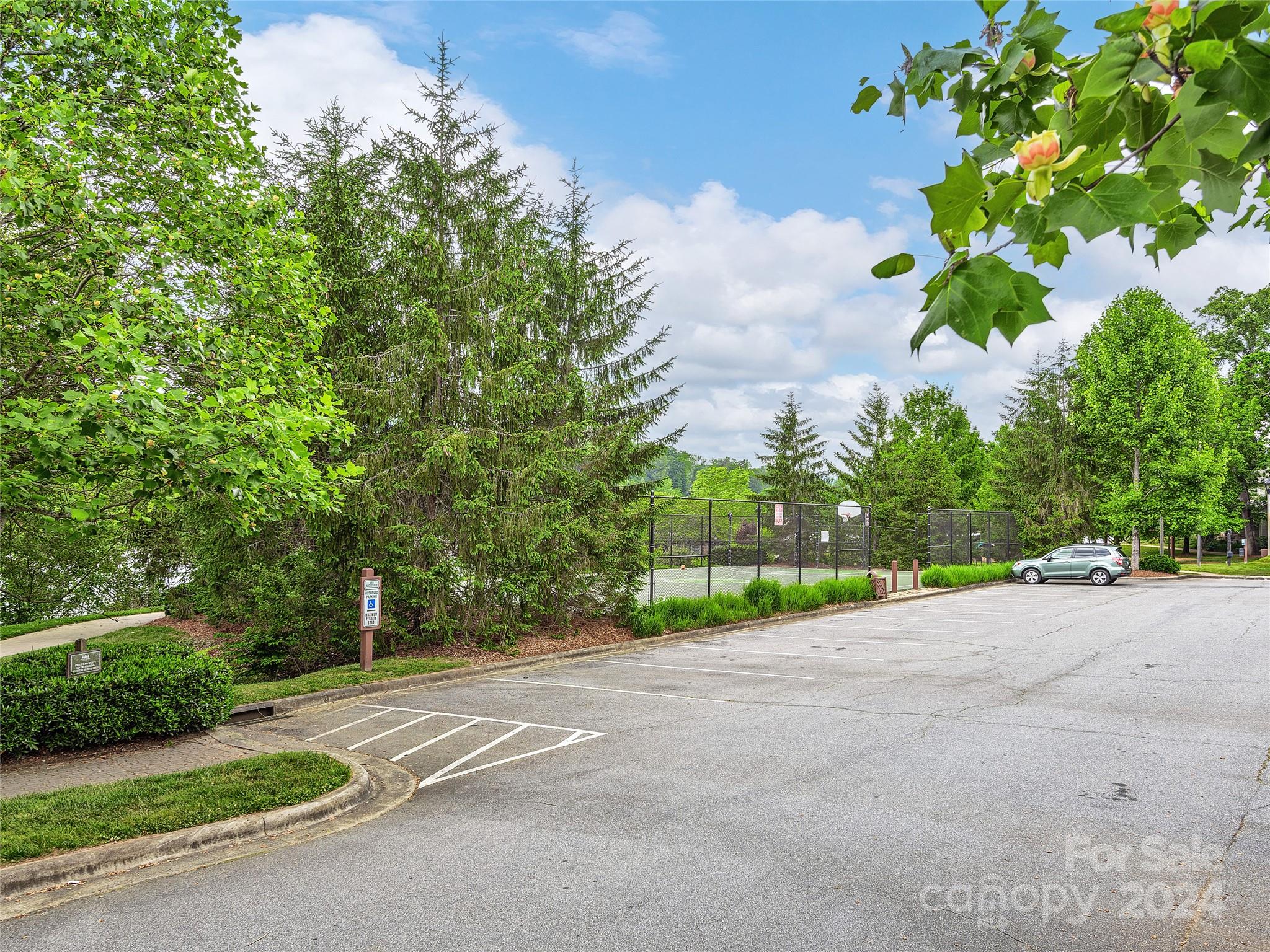 Biltmore Lake - Residential
