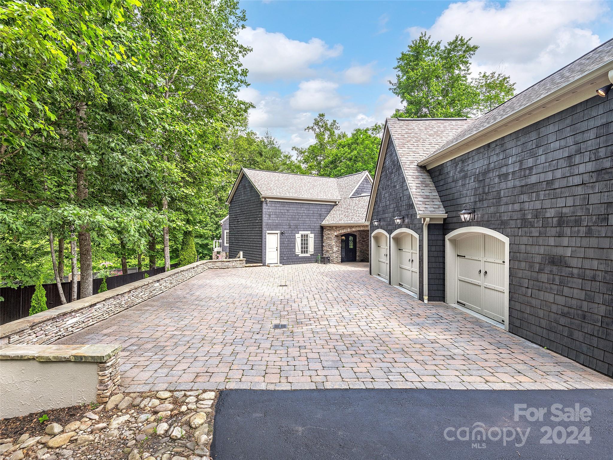 Biltmore Lake - Residential