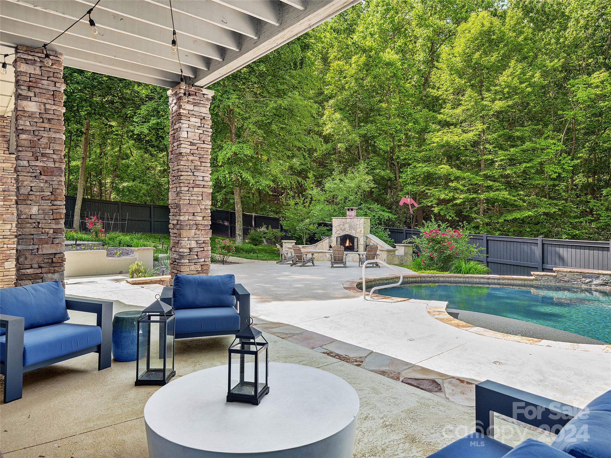 Biltmore Lake - Residential