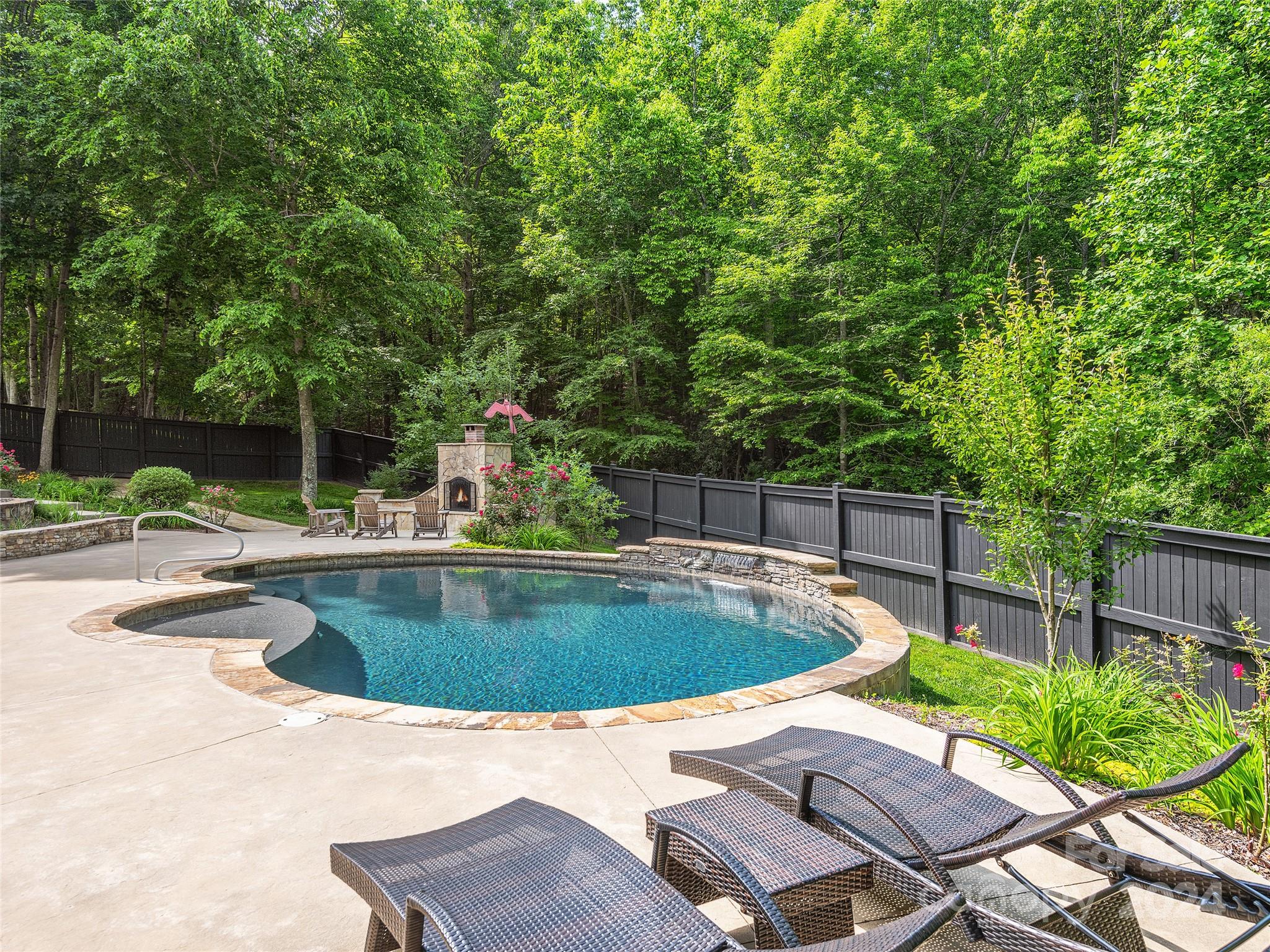 Biltmore Lake - Residential