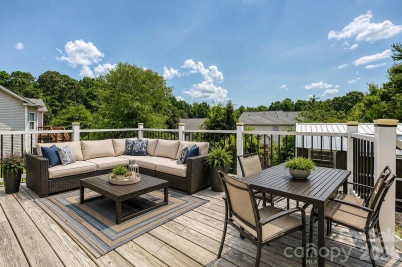 Stone Crest - Residential