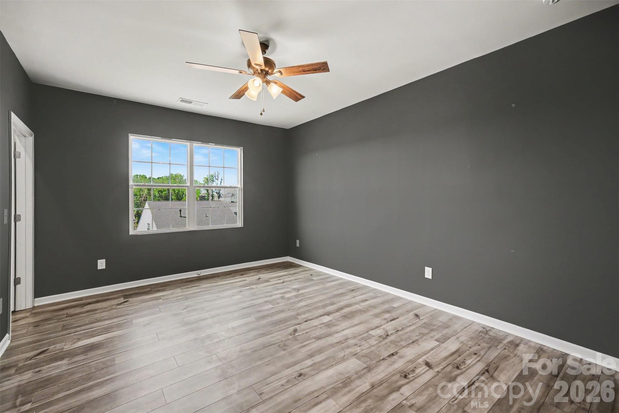Elizabeth - Residential