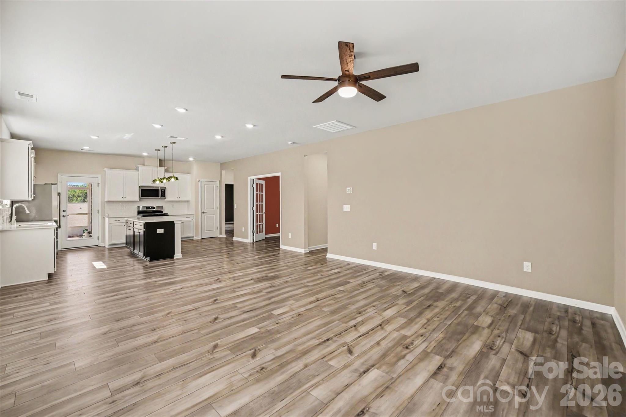 Elizabeth - Residential