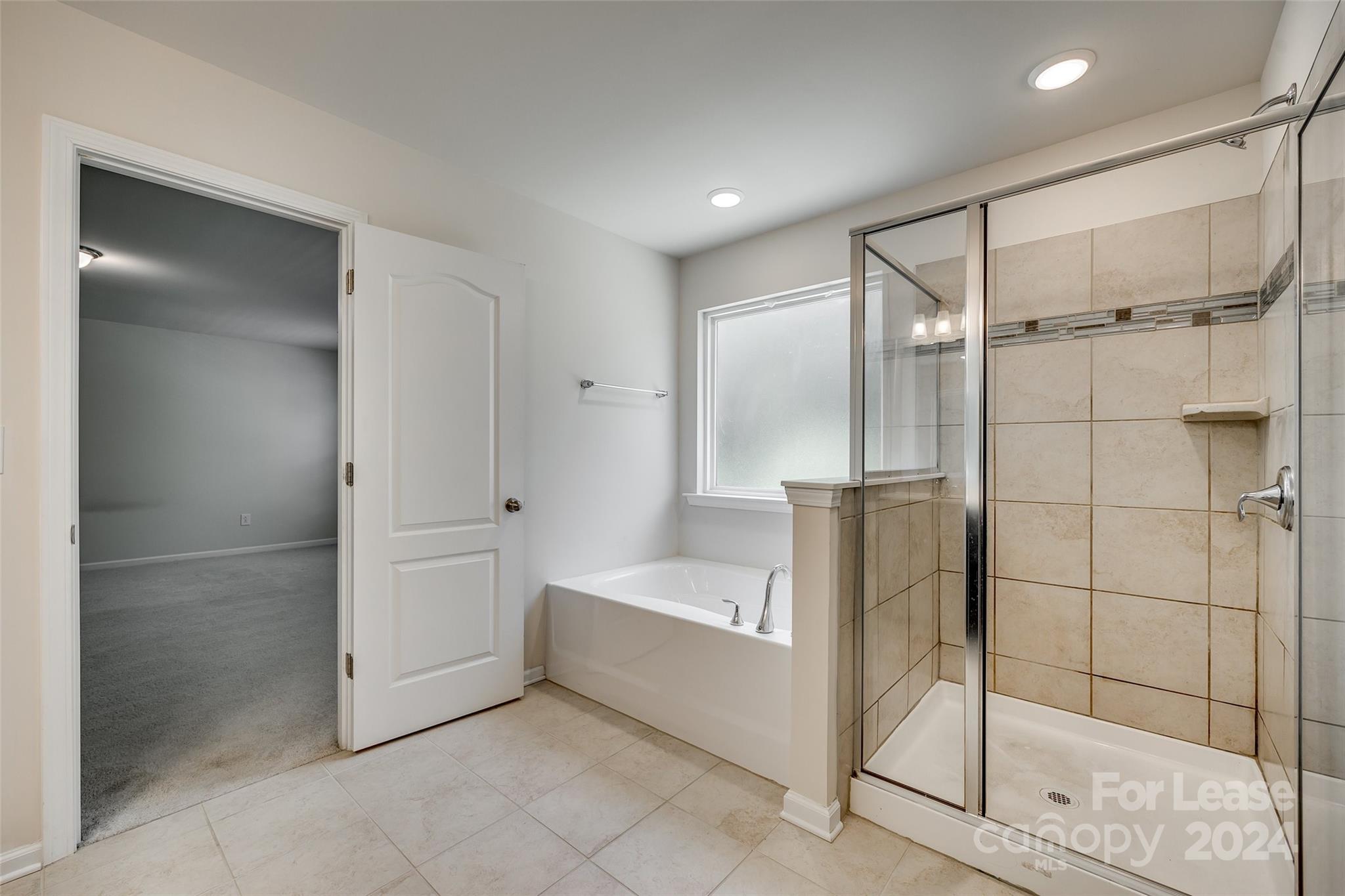 Oakland Pointe - Residential Lease