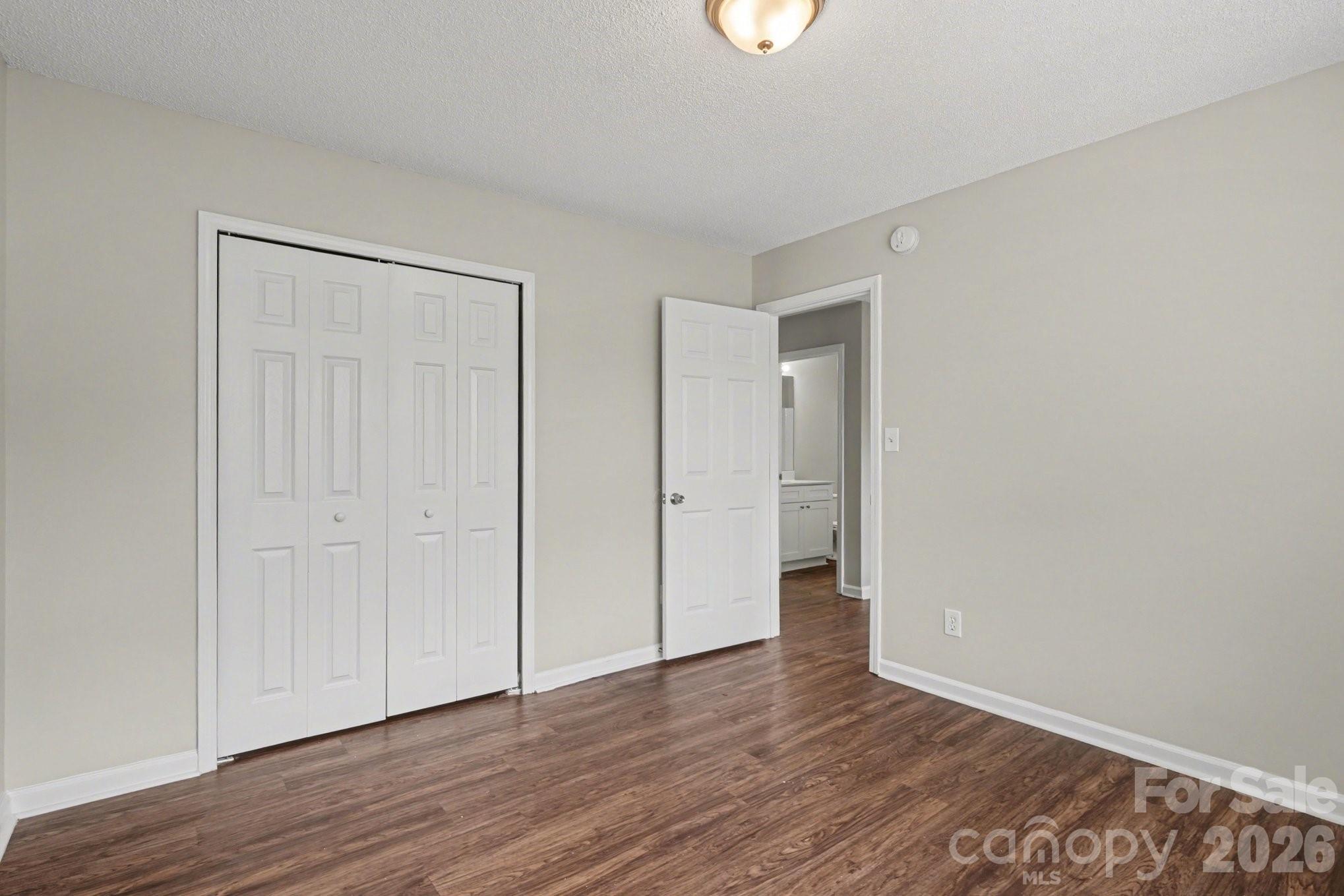 Laurel Ridge - Residential